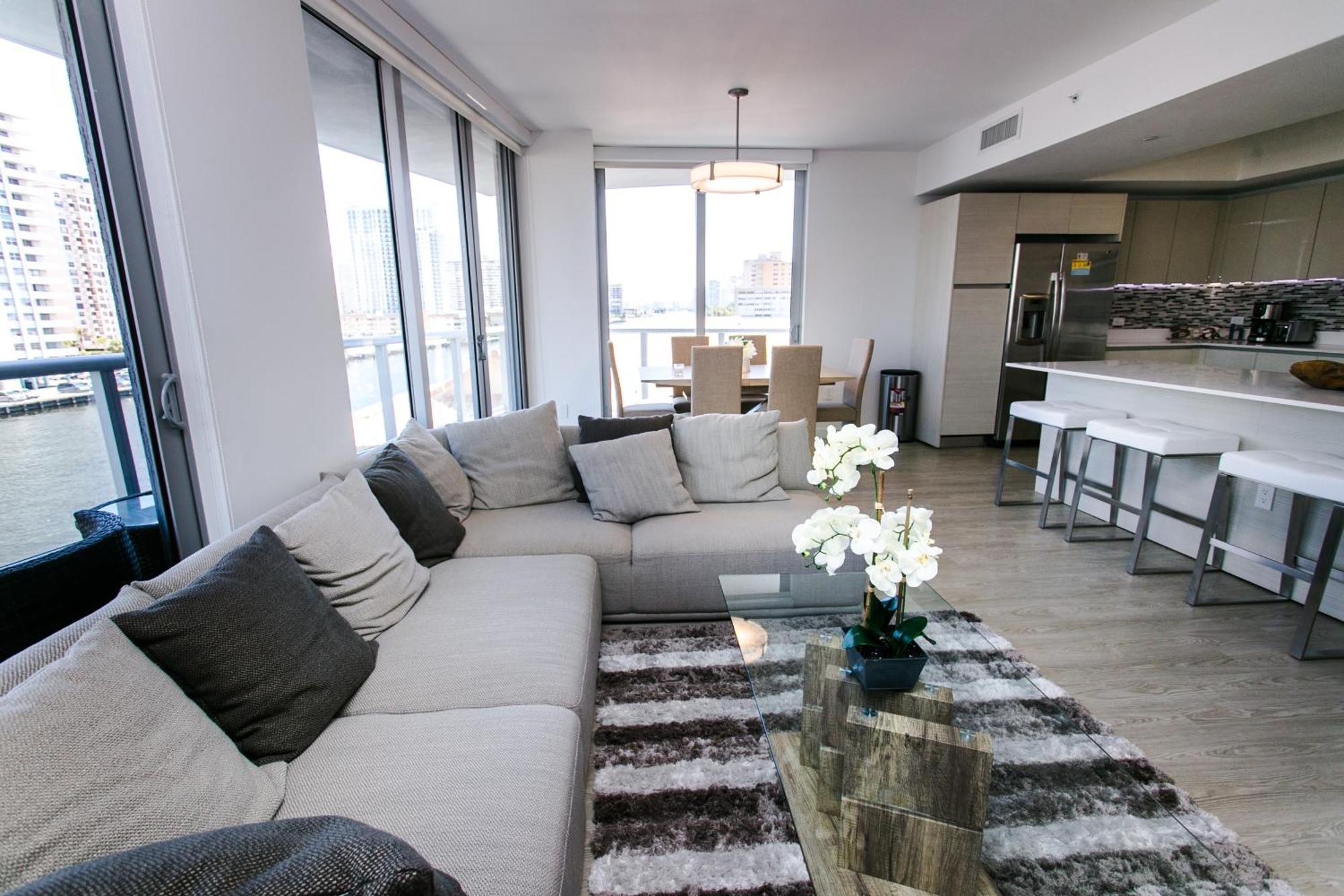 Three-bedroom Beachwalk Apartment *