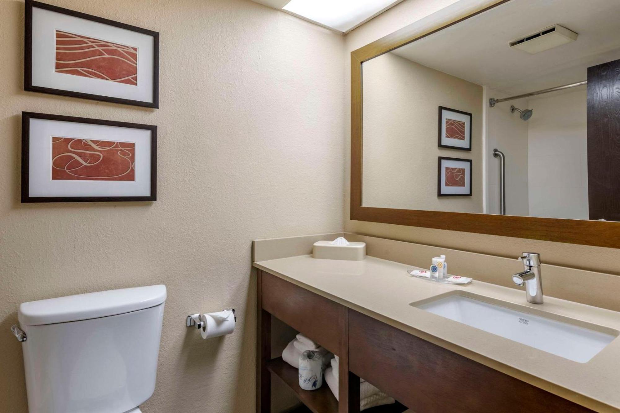 Hotel Comfort Baymeadows Near Butler Blvd Jacksonville