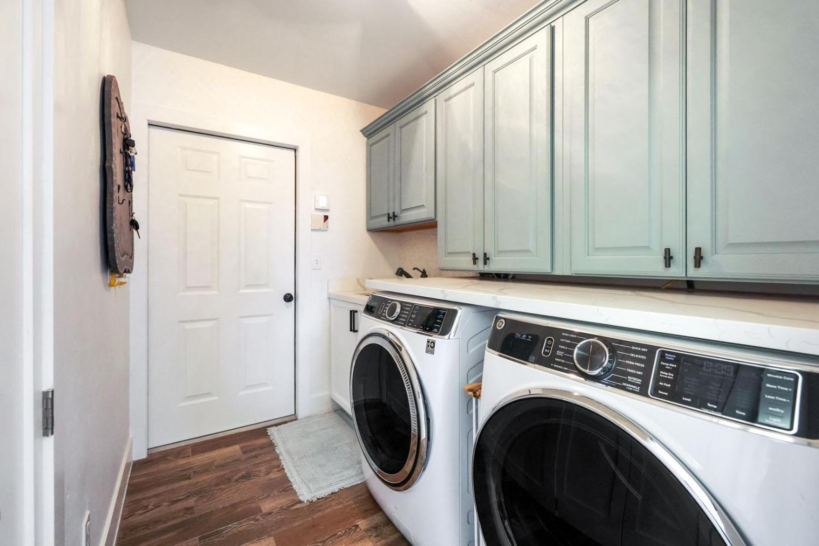 Like Amenities Close To *