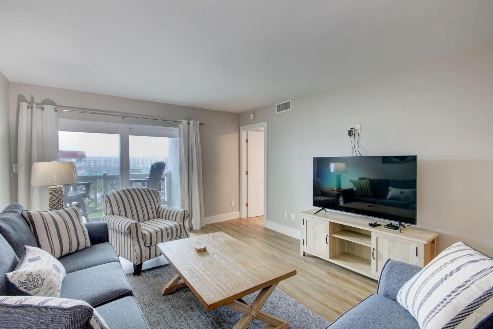 El Matador 266 - Sixth Floor Unit Apartment