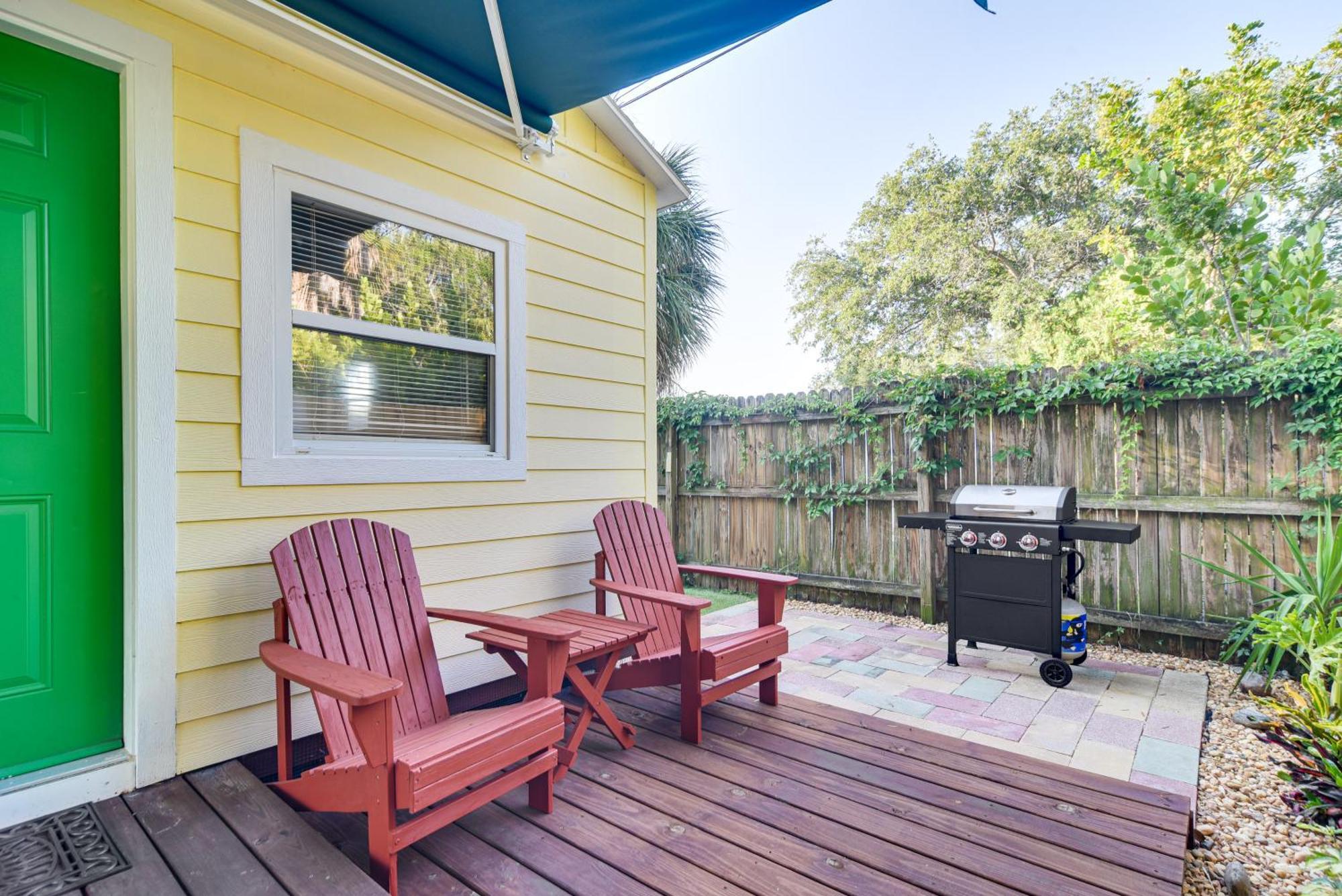 Holiday home Cozy St Pete About 2 Mi To Madeira Beach! *