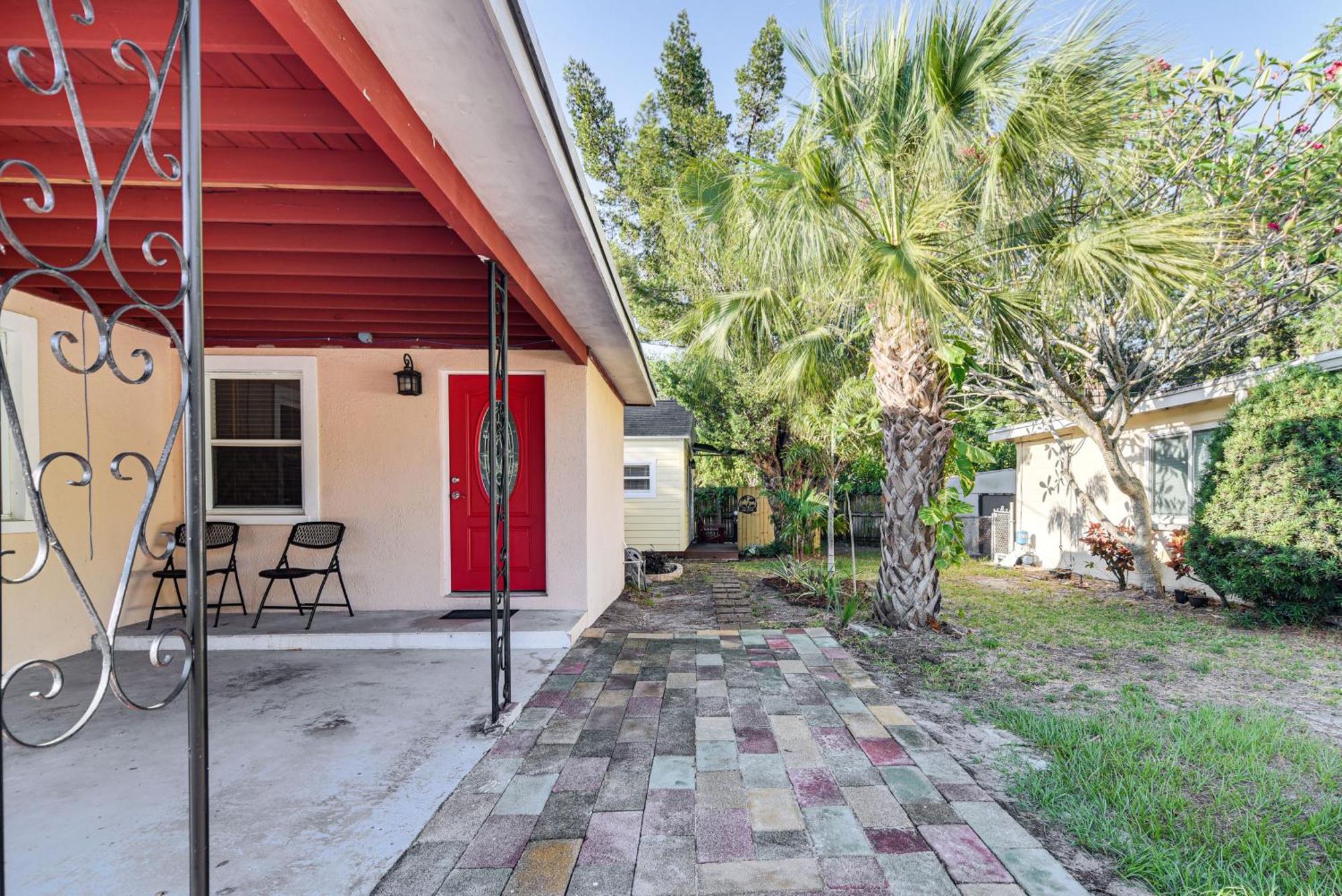 Cozy St Pete About 2 Mi To Madeira Beach! Holiday home Redington Shores