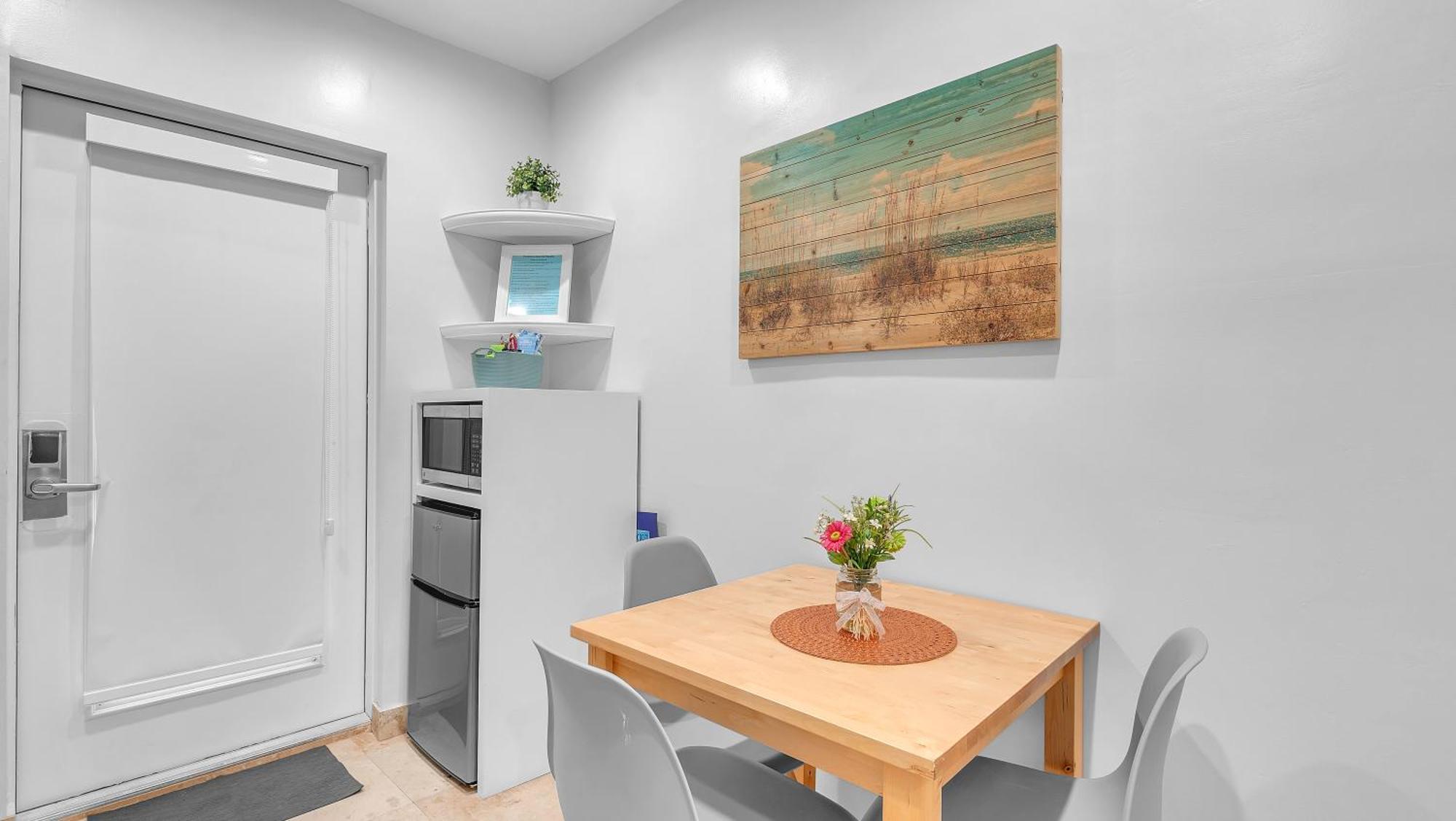 Aparthotel Seacrest Lauderdale-by-the-Sea