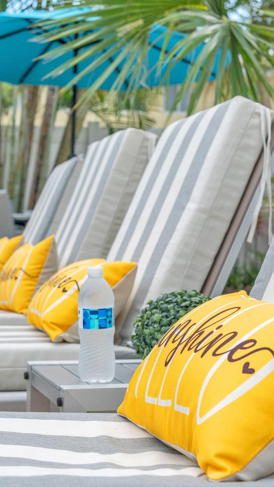 Seacrest Aparthotel 3*