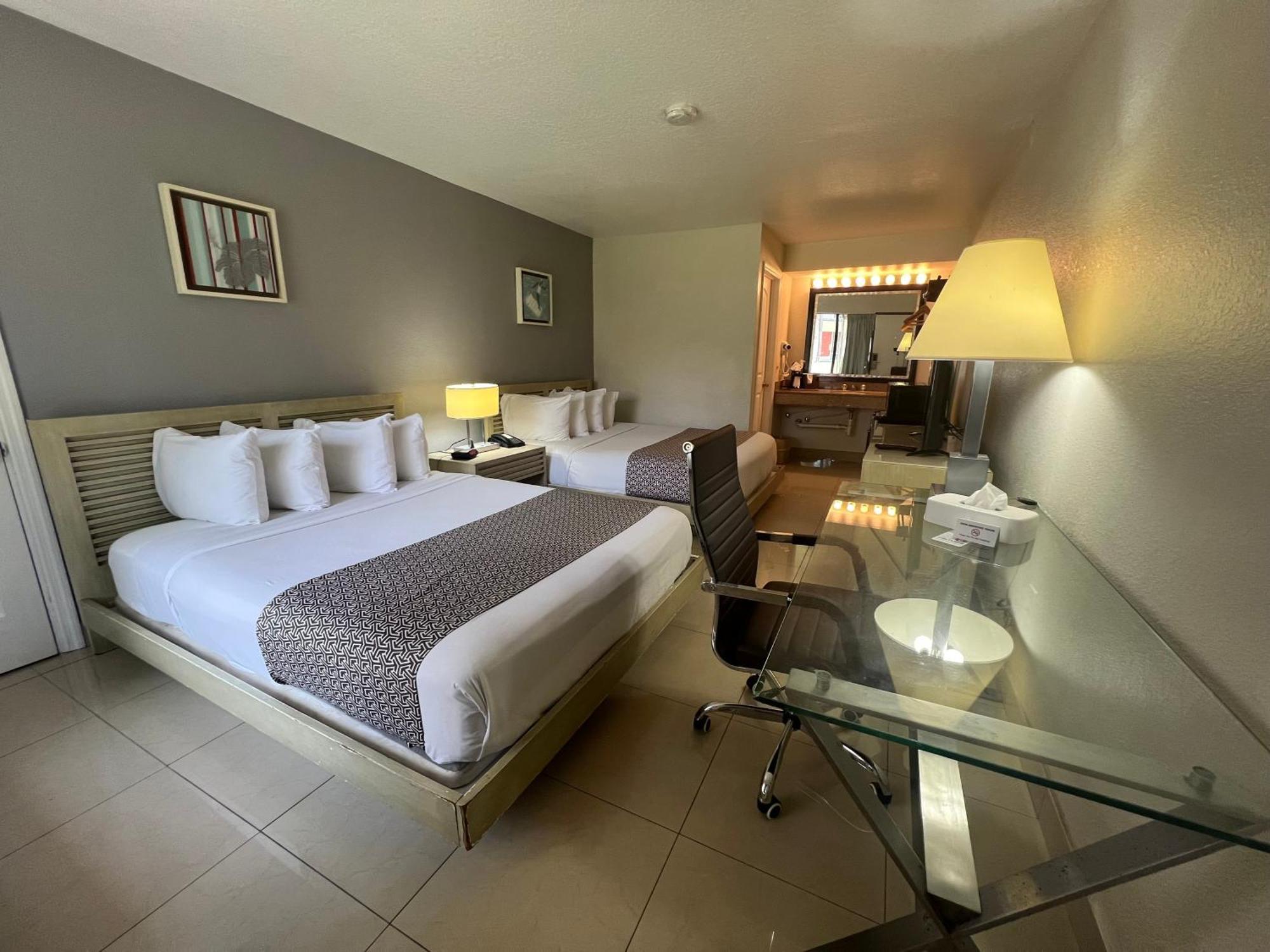 Garden Homestead/everglades/gateway To Keys Motel 2*