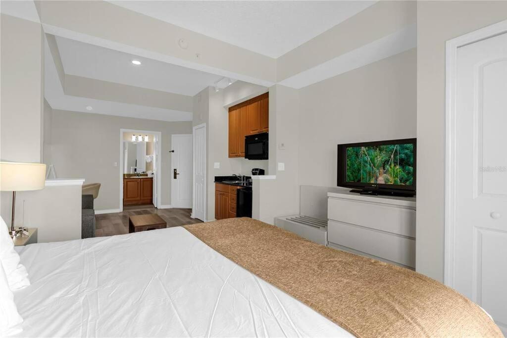 Premier Near & Universal * Orlando
