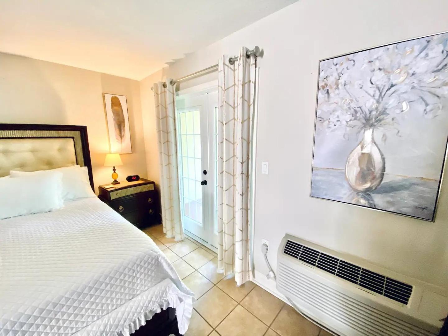 Aparthotel In Waterfront With Balcony Close To Beaches Free Bikes