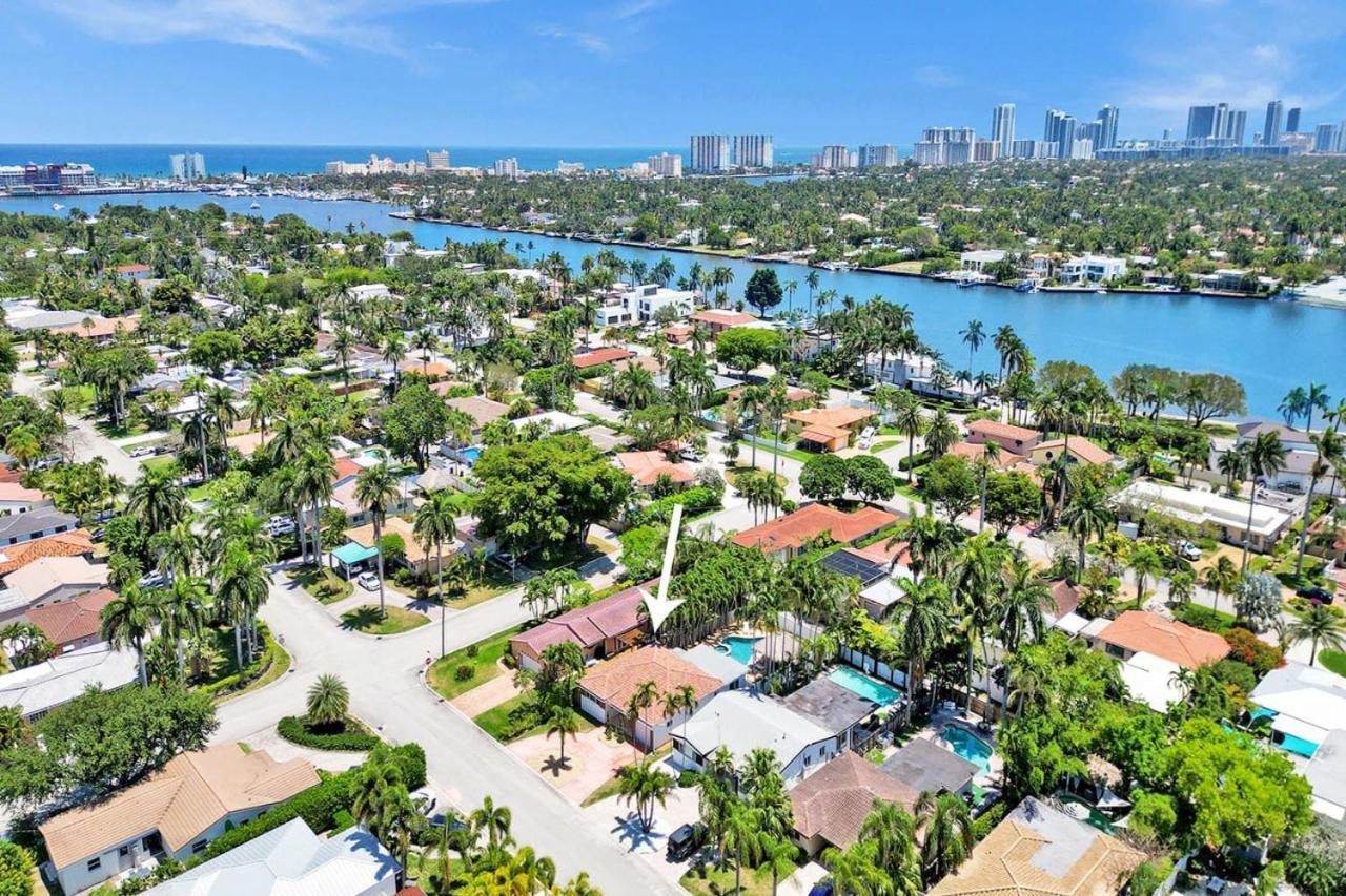 Villa Seaside Oasis In Lakes Near The *
