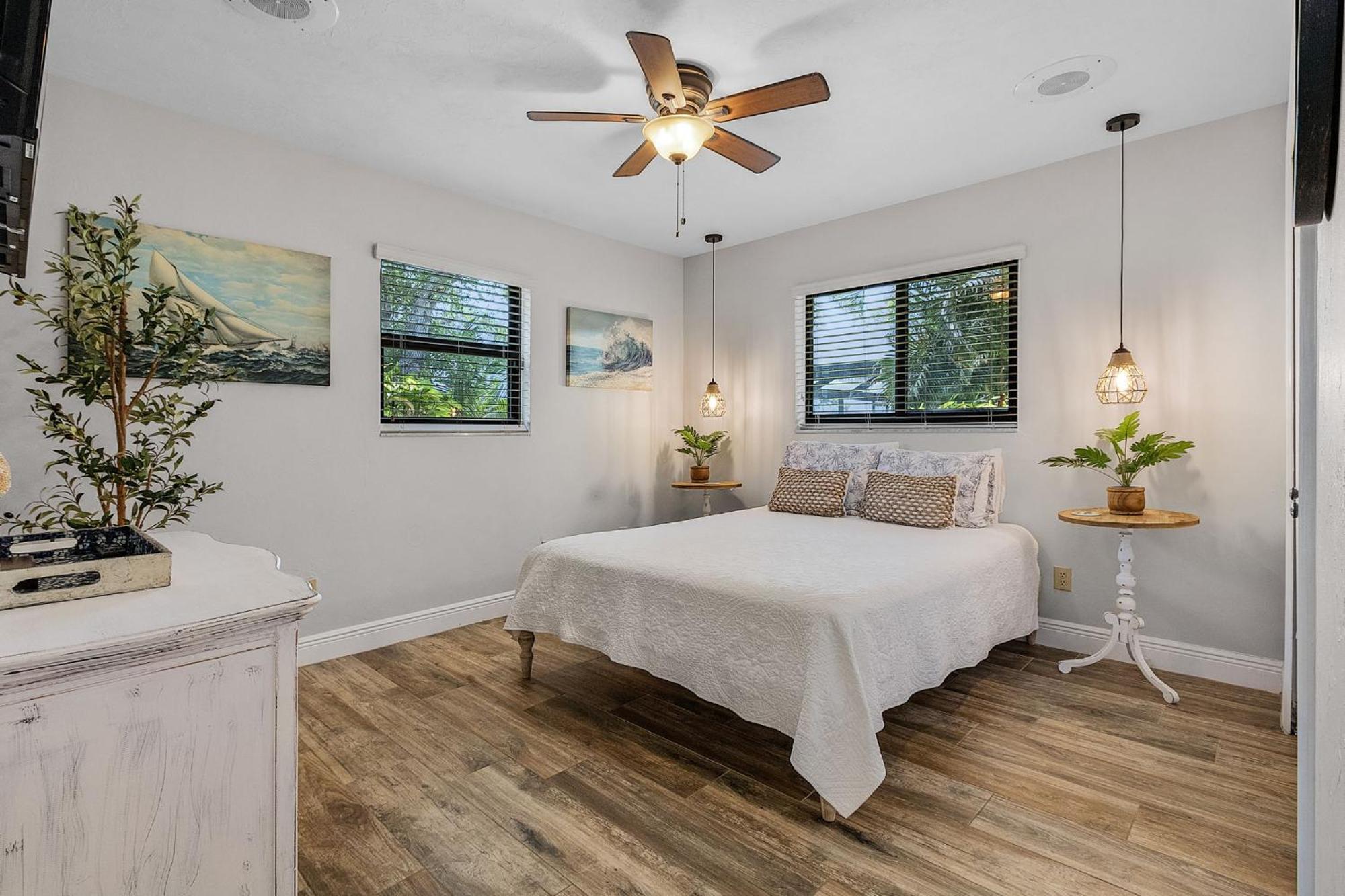 Southern Exposure, Gulf Access, Captain * Cape Coral