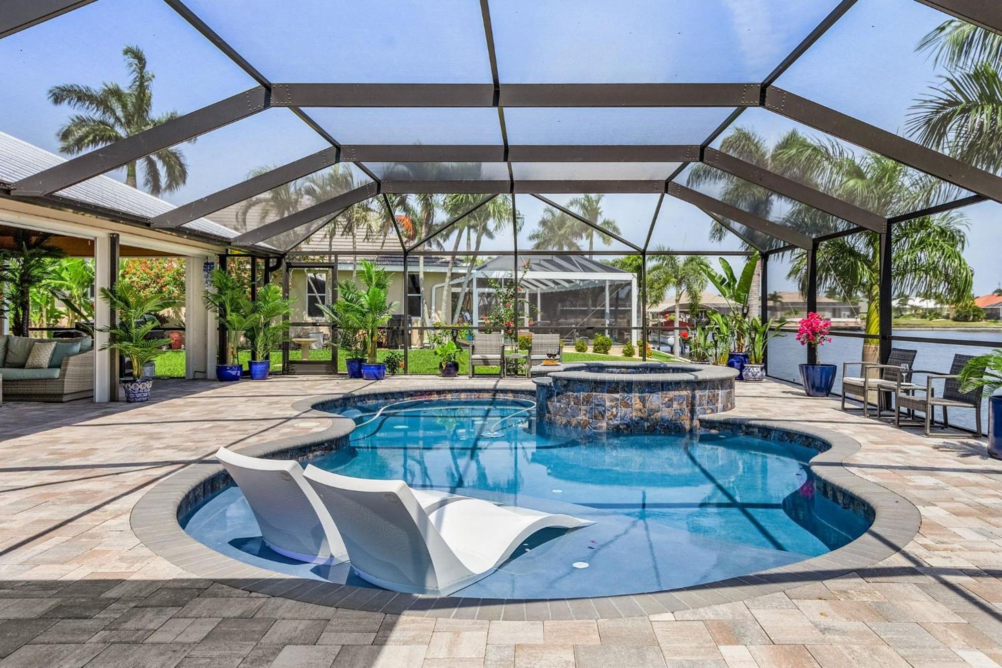 Southern Exposure, Gulf Access, Captain * Cape Coral