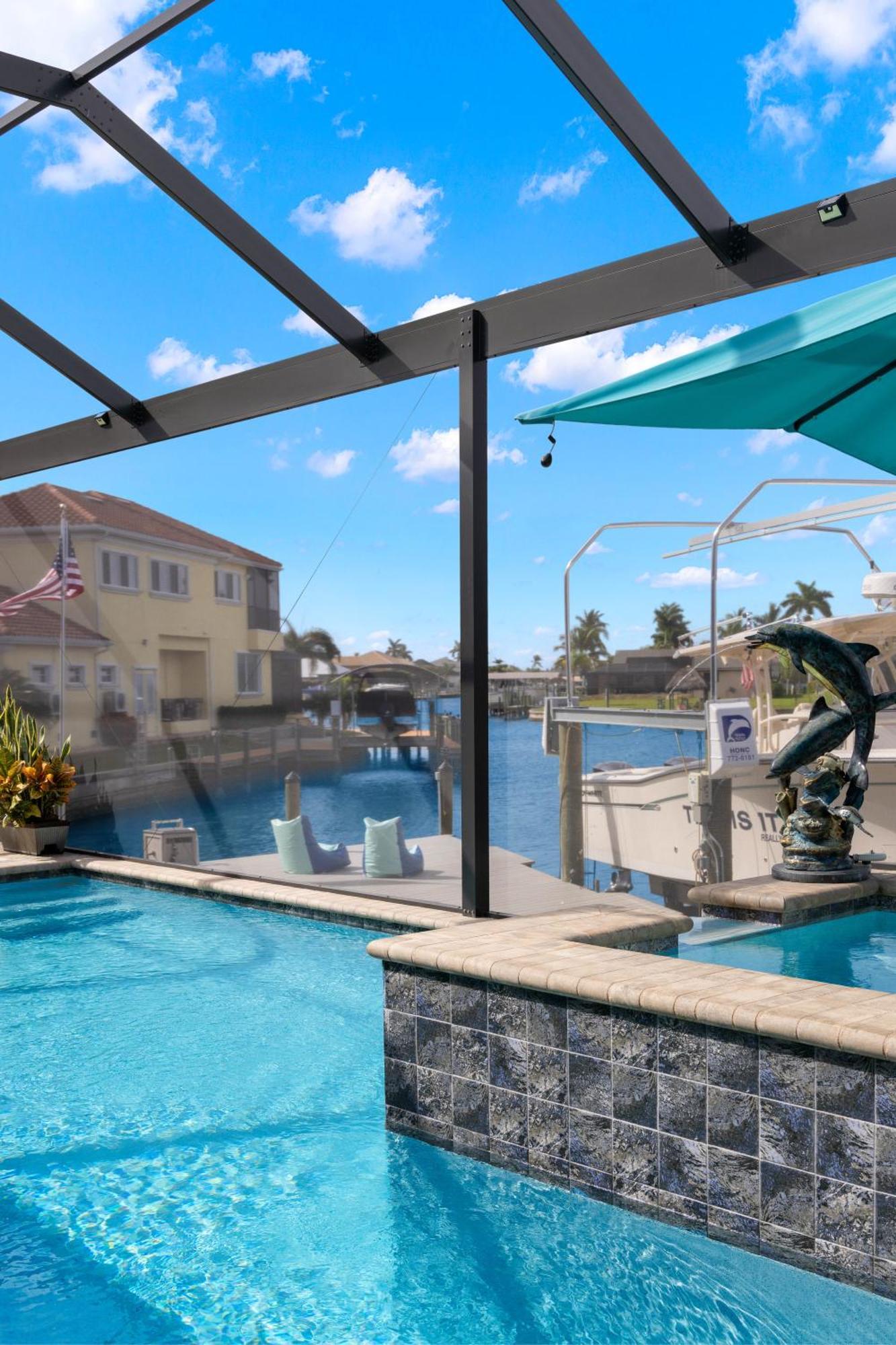 Holiday home Stunning, Gulf Access, Breath Taking Views, Heated Pool And - Sunlight Landing - Roelens