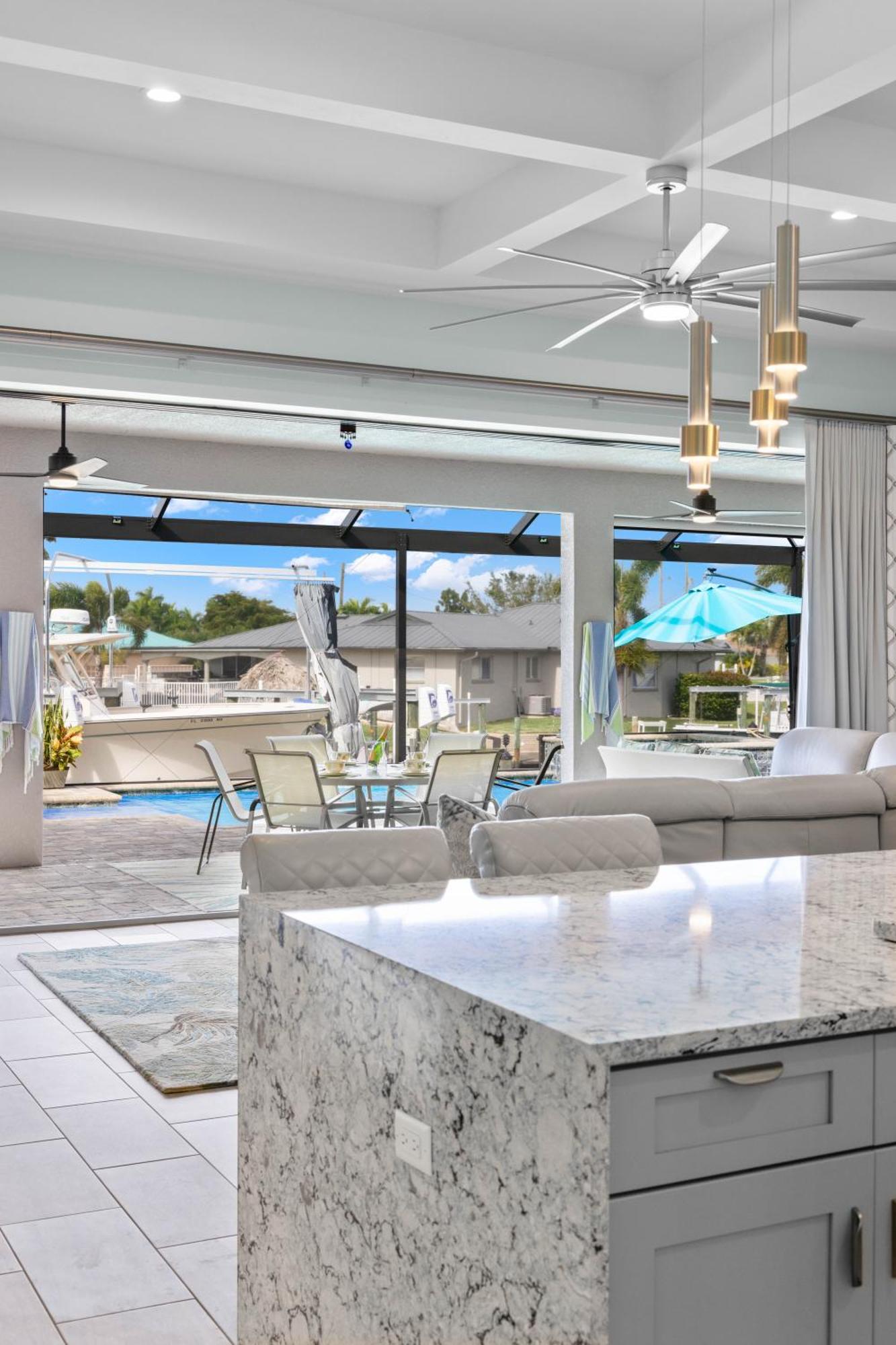 Stunning, Gulf Access, Breath Taking Views, Heated Pool And - Sunlight Landing - Roelens *