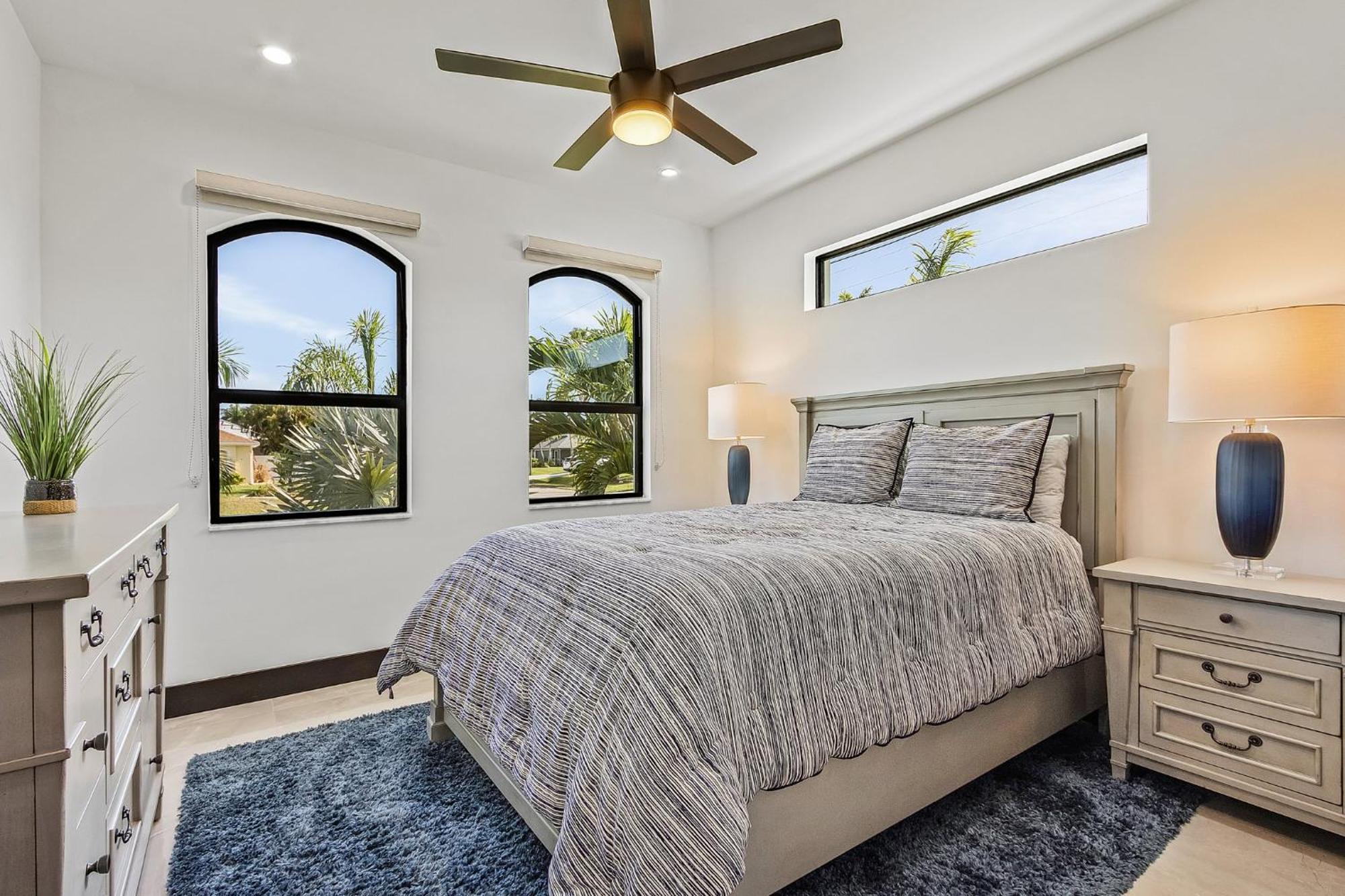 Gorgeous! Heated, Saltwater Pool And Spa, Custom Outdoor Kitchen - Still Waters - Roelens