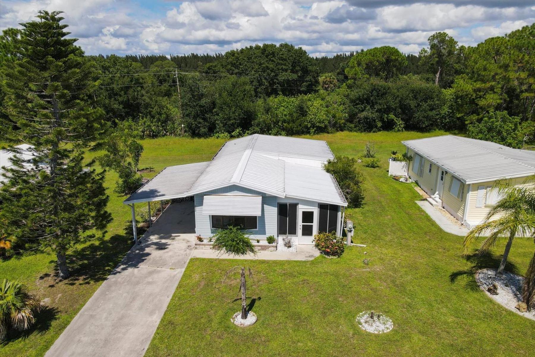 7324 Candace Ln * Port Charlotte