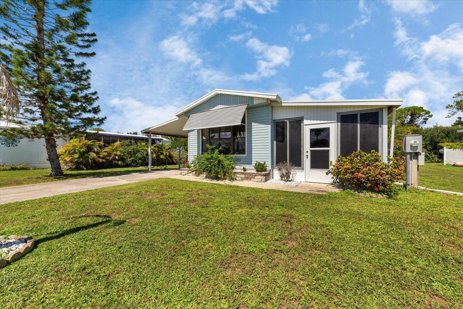 7324 Candace Ln Holiday home
