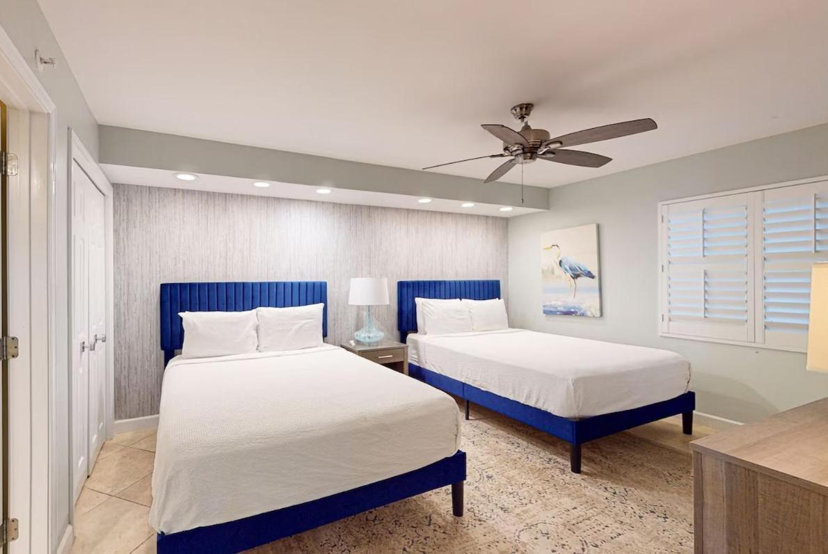 Holiday home Seaspray West Unit 203