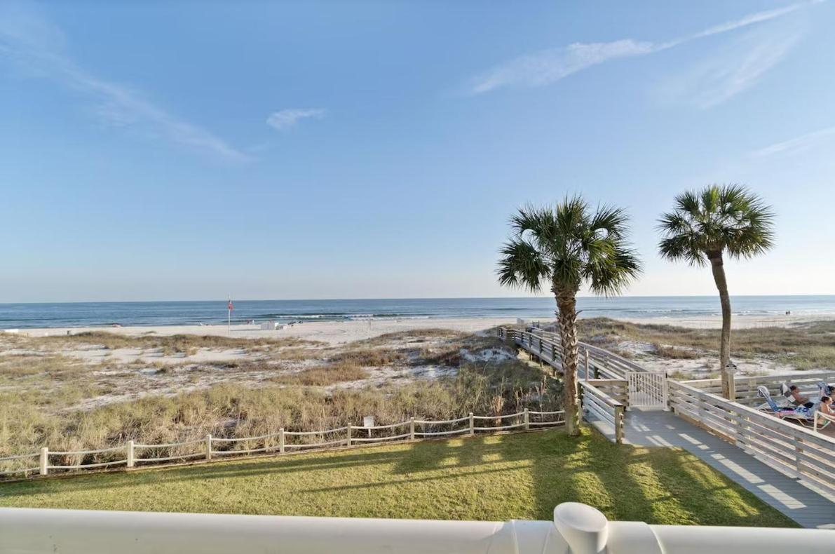 Holiday home Seaspray West Unit 203 *
