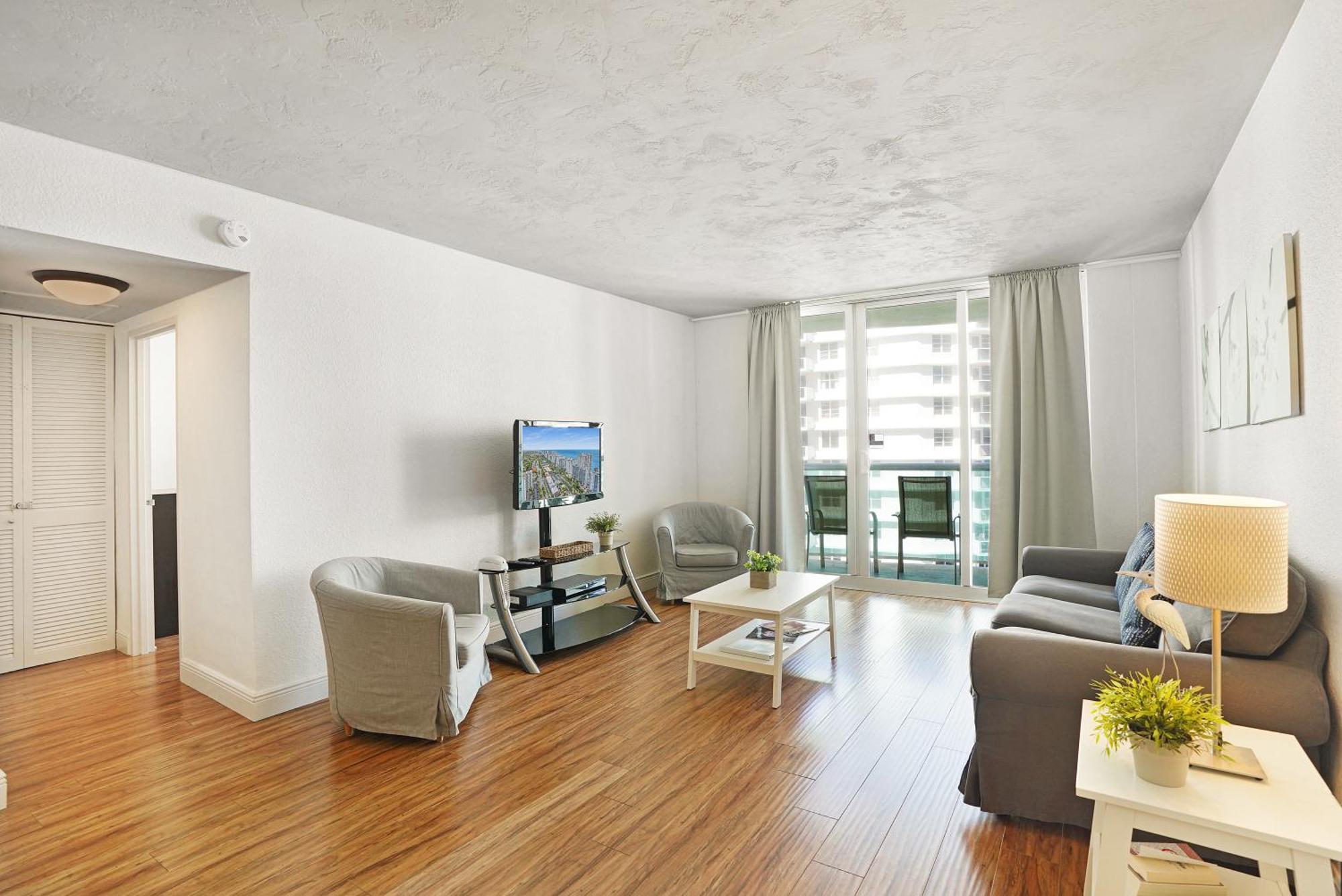 Apartment Tides Ocean Retreat By Cielo Hollywood