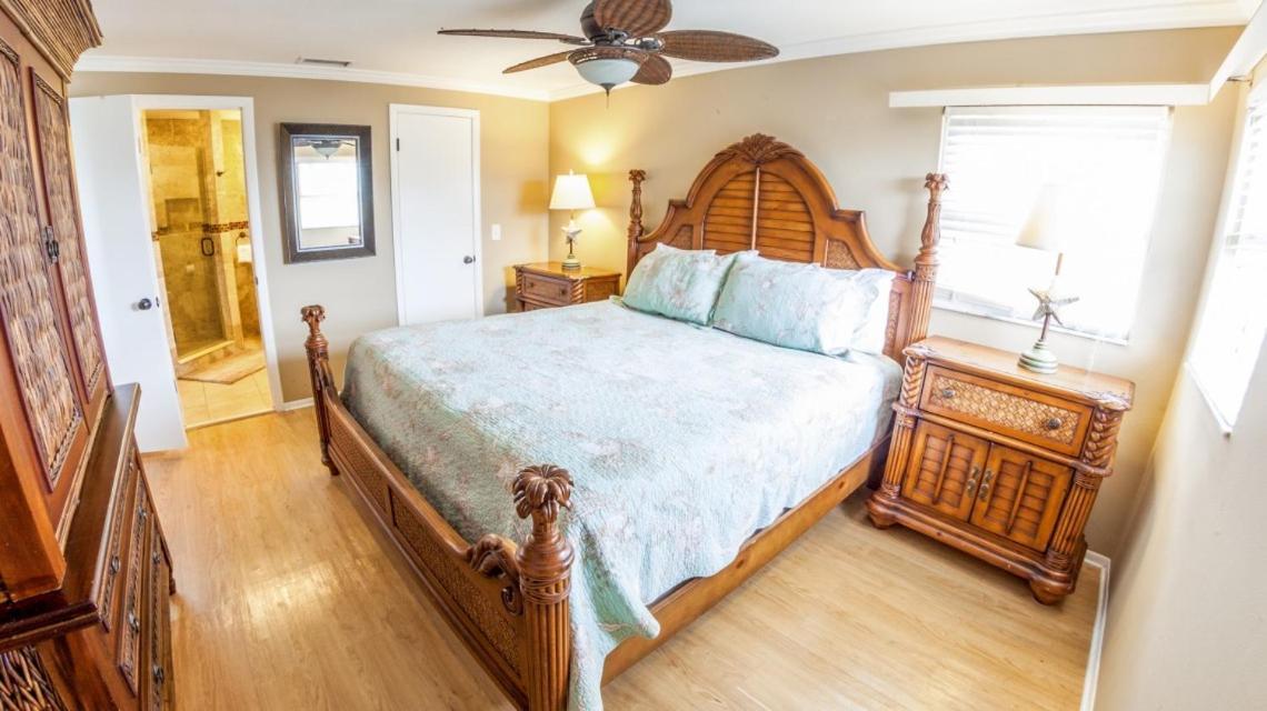 Suntan Terrace Nokomis