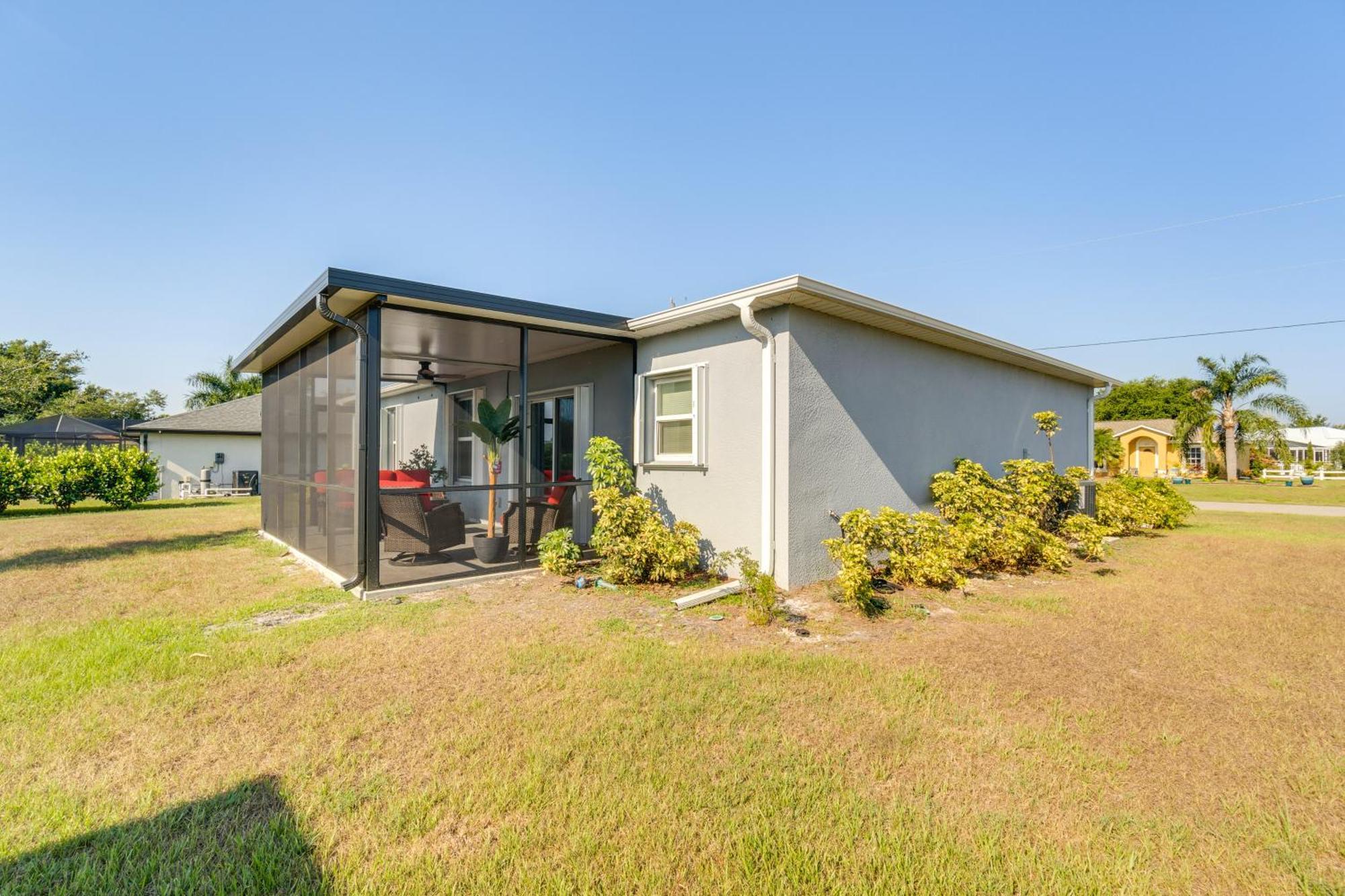 Sunny Abode Less Than 1 Mi To Peace River Preserve! Holiday home Port Charlotte