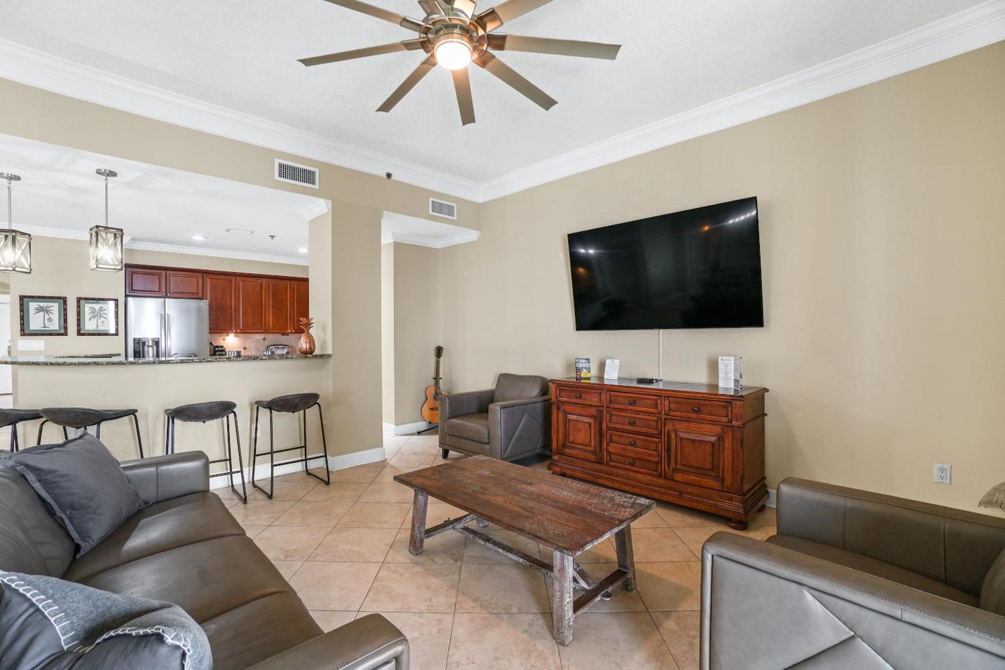 Apartment Grand Panama Pet Friendly By Panhandle Getaways Panama City Beach