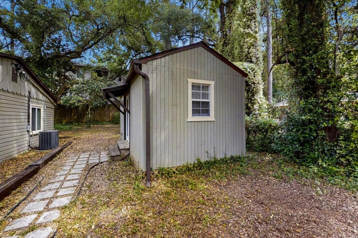 Apartment Escambia