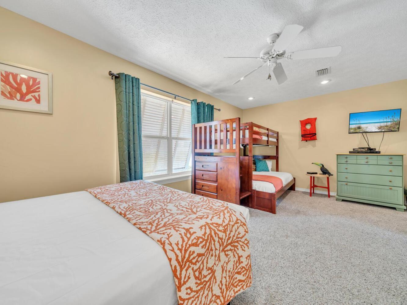 Sunset Sanctuary By Emerald Coast Retreats