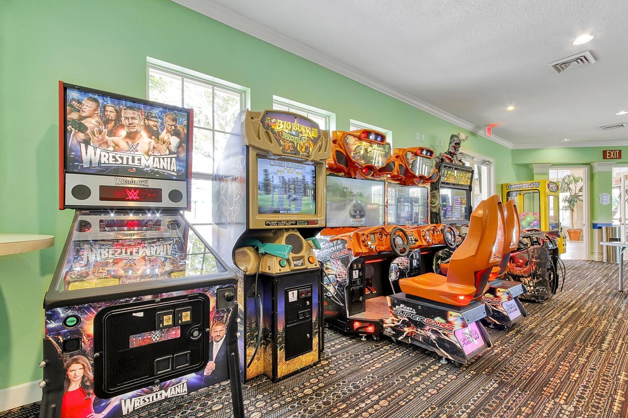 Tropical Escape: Pool,spa & Themed Game Holiday home *