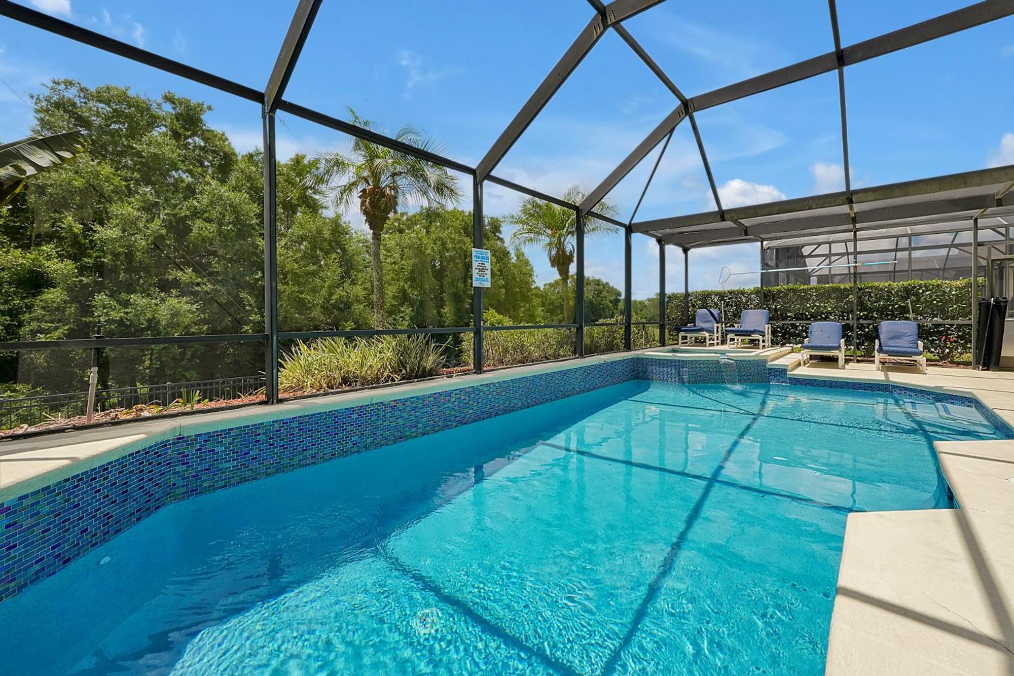 Tropical Escape: Pool,spa & Themed Game Holiday home