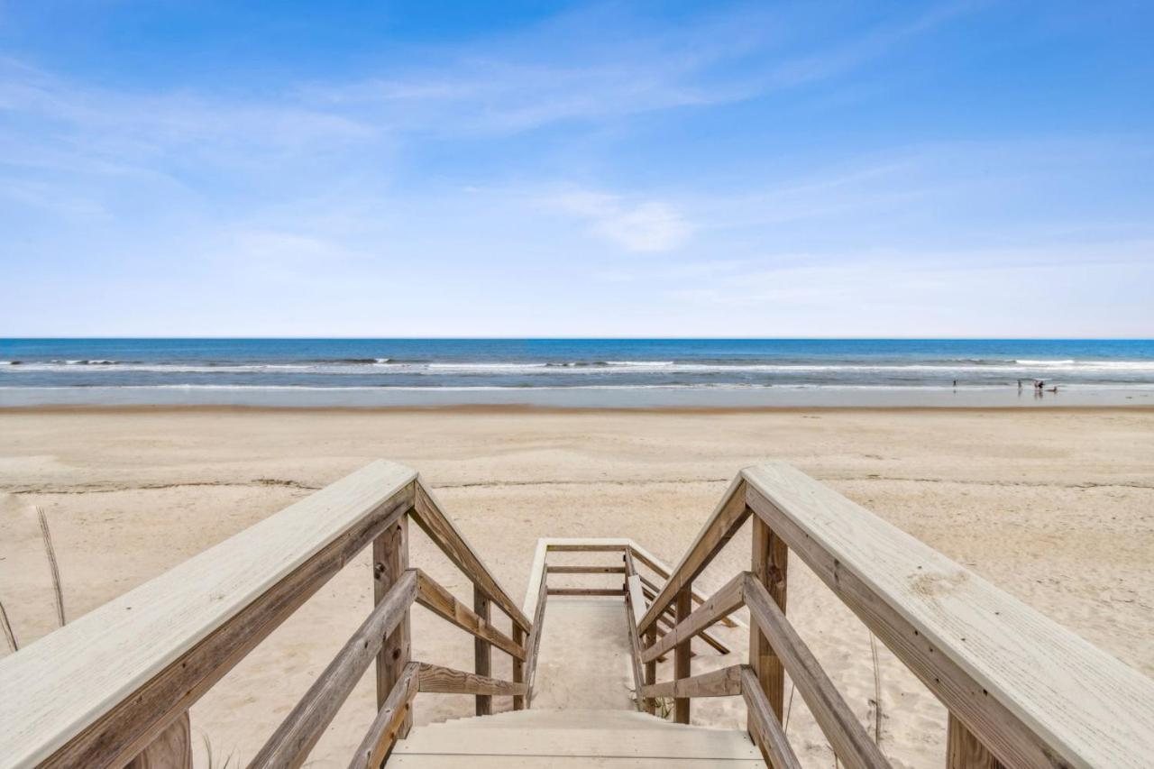 The Reef - Cozy Hideaway - Private Patio - Located Steps From The Holiday home Fernandina Beach