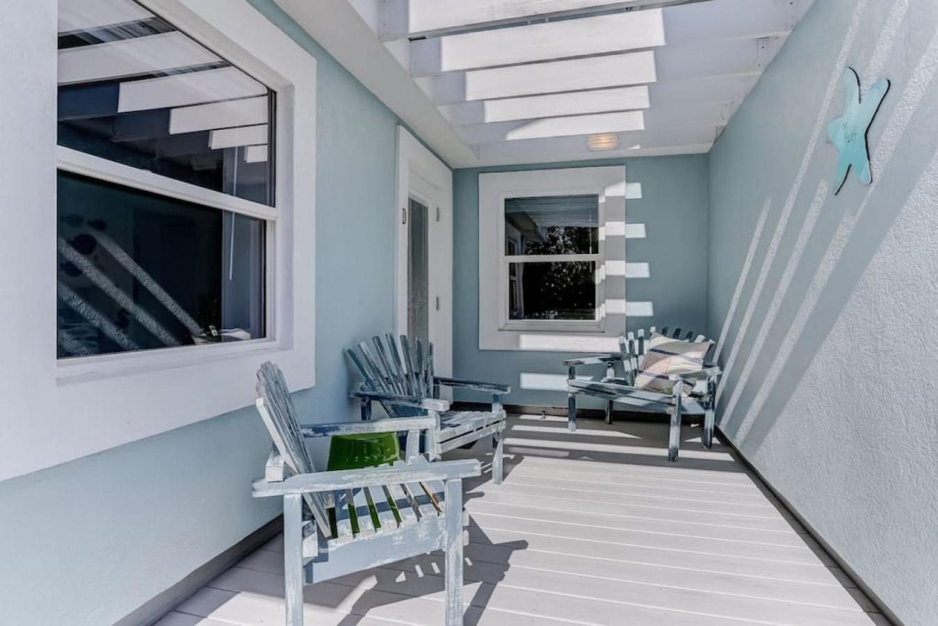 The Reef - Cozy Hideaway - Private Patio - Located Steps From The Fernandina Beach