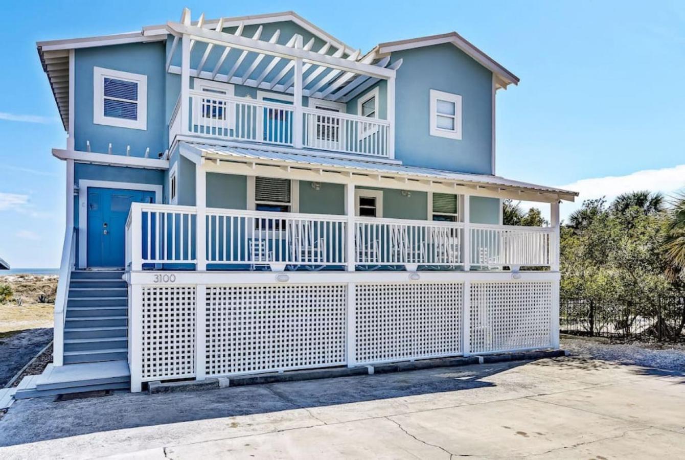The Reef - Cozy Hideaway - Private Patio - Located Steps From The Fernandina Beach
