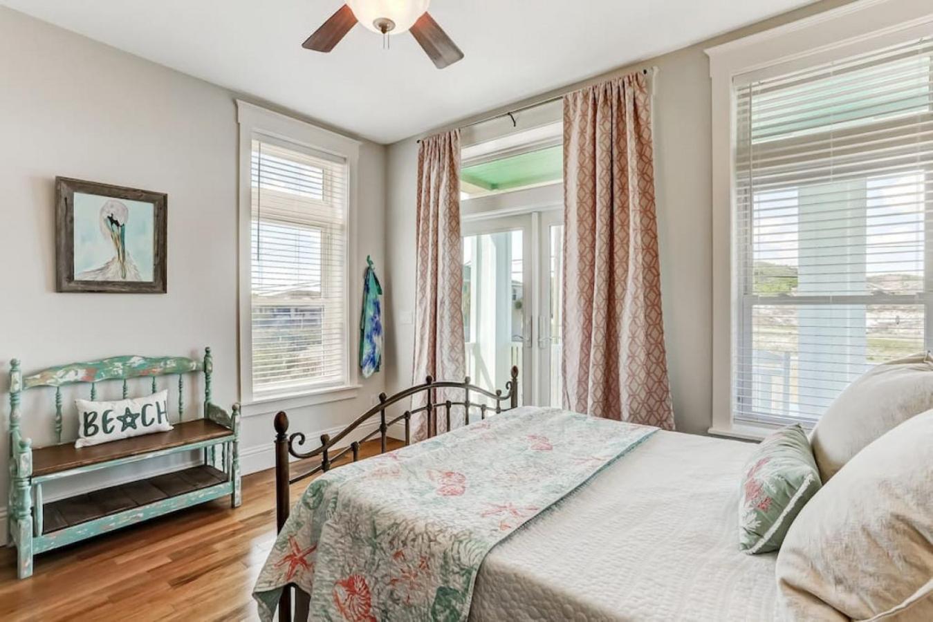 Holiday home Mermaid Castle - Oceanfront Luxury House - Rooftop Deck Fernandina Beach
