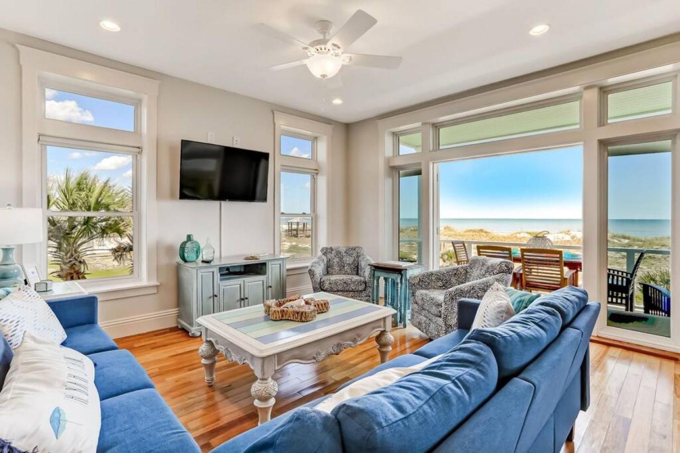 Holiday home Mermaid Castle - Oceanfront Luxury House - Rooftop Deck Fernandina Beach