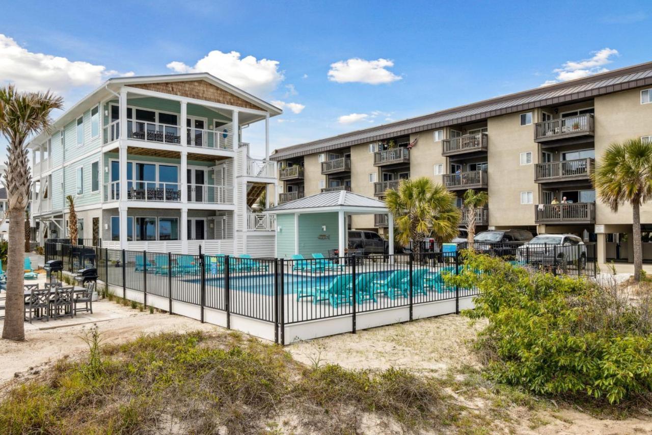 Holiday home Ocean Lookout 3 - Heated Pool, Beachfront Deck, Stunning Ocean Views *
