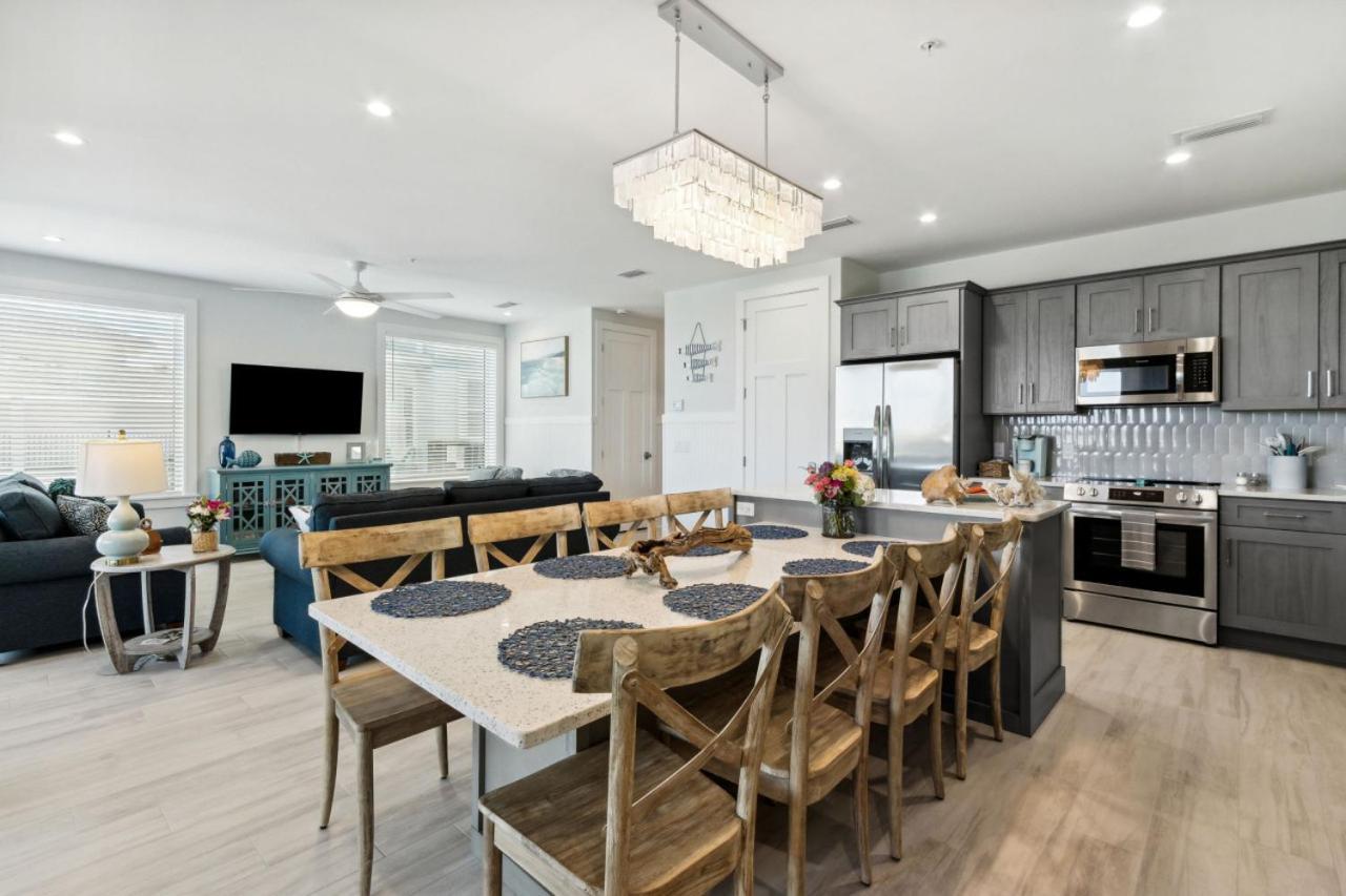 Ocean Lookout 1 - Heated Pool, Beachfront Deck, Stunning Ocean Views Holiday home Fernandina Beach