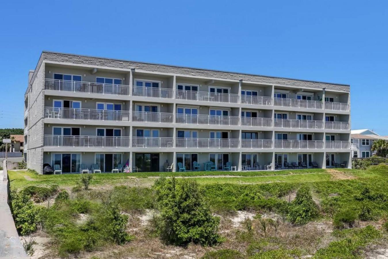 Holiday home Ketch Courtyard - Oceanview Balcony - Pool - Steps From The *