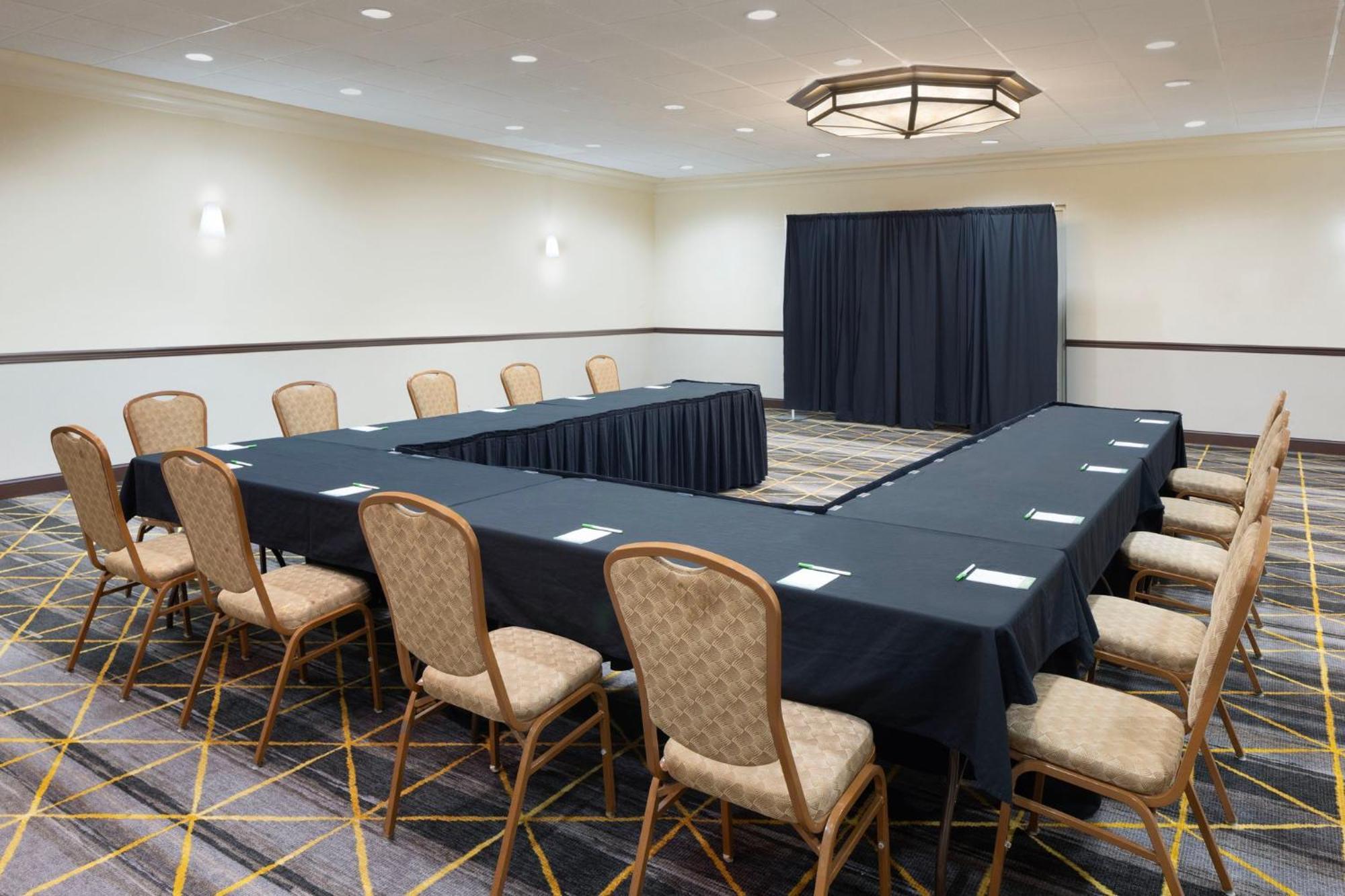 Hotel & Orlando Sw - Celebration Area By Ihg Kissimmee