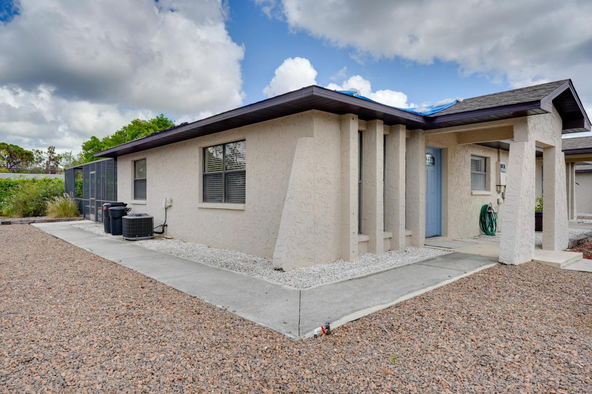 Townhome Near Beach! *
