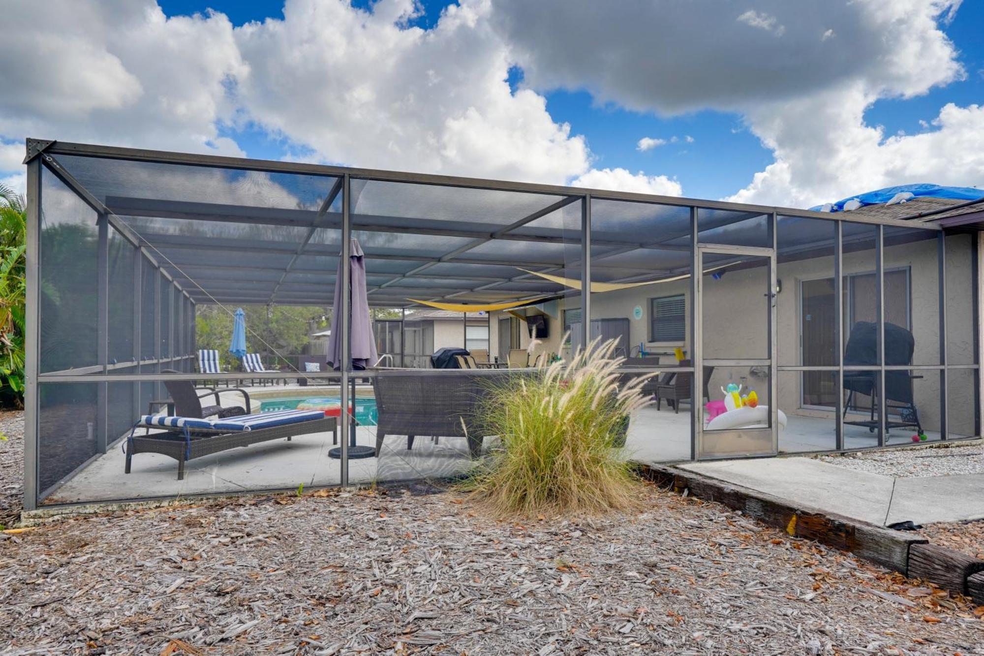 Townhome Near Beach! Holiday home *
