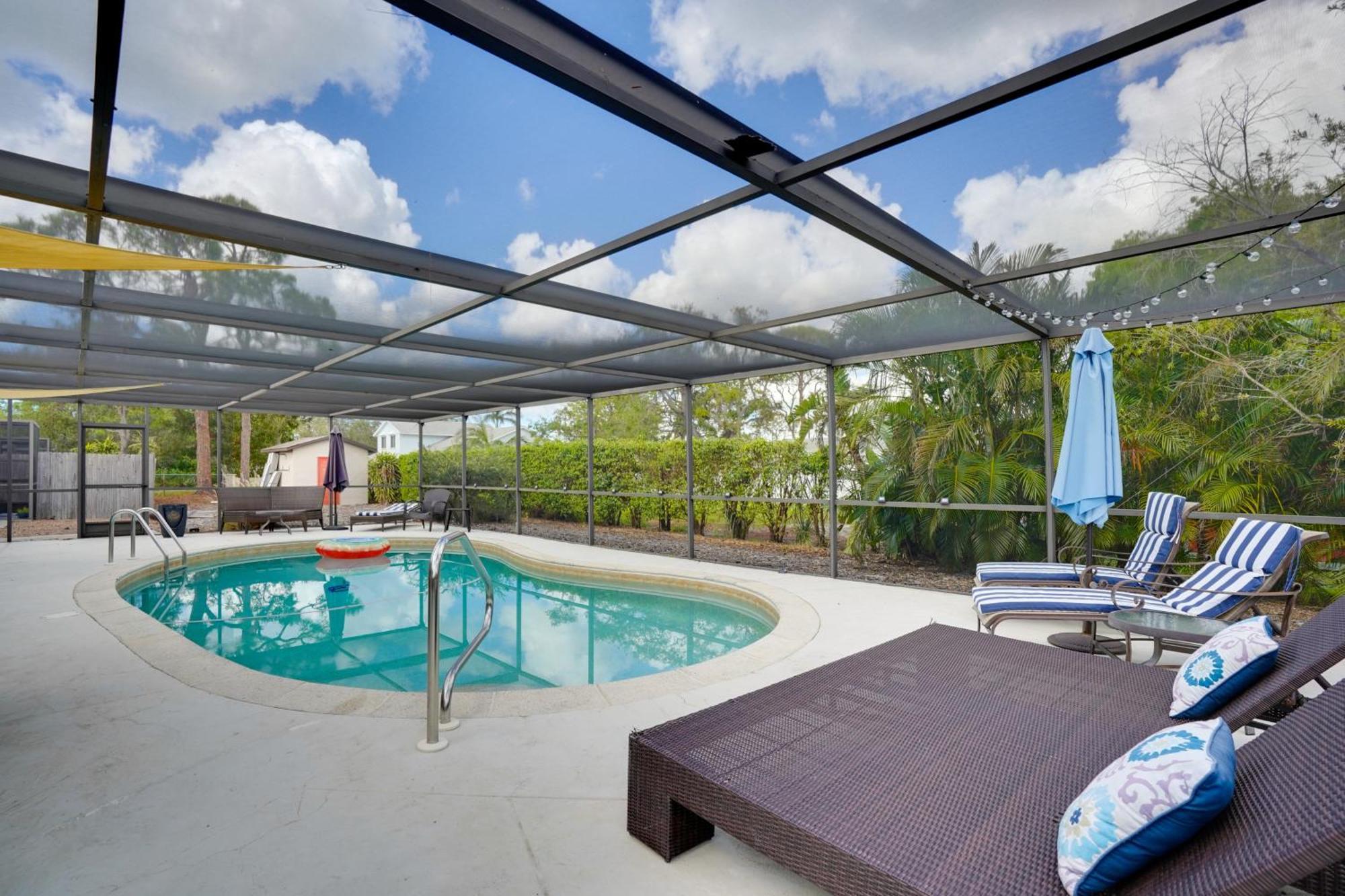Townhome Near Beach! Holiday home Bonita Springs