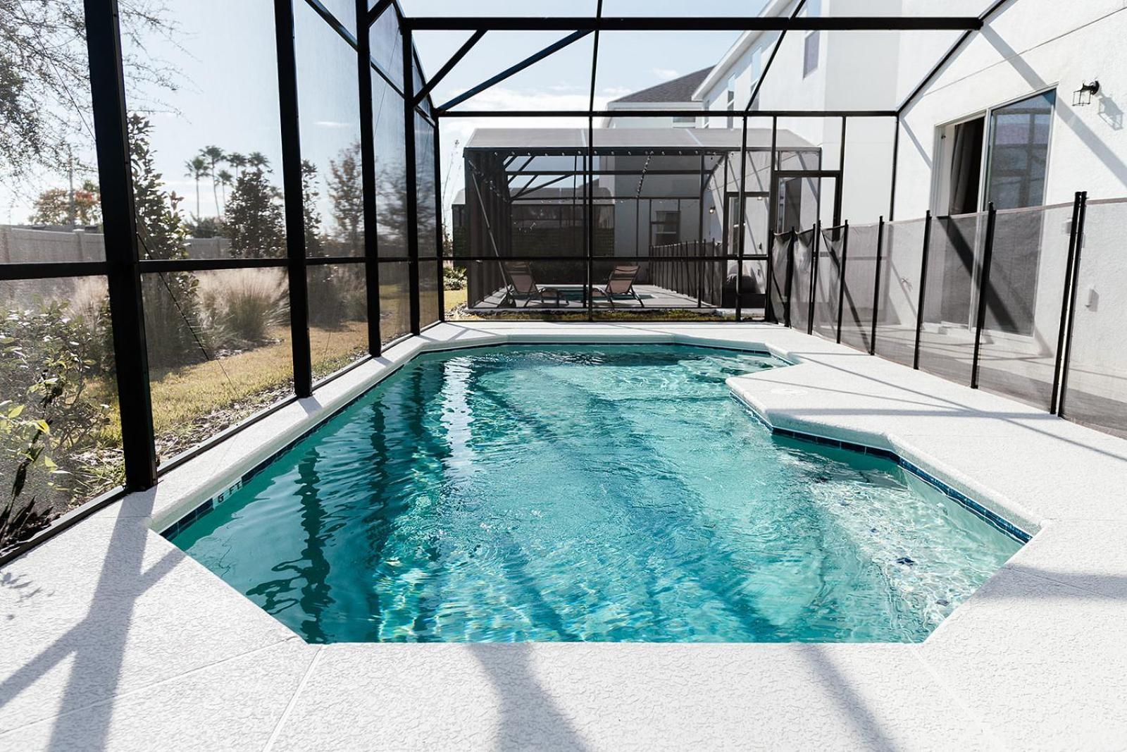 Modern With Pool Kissimmee