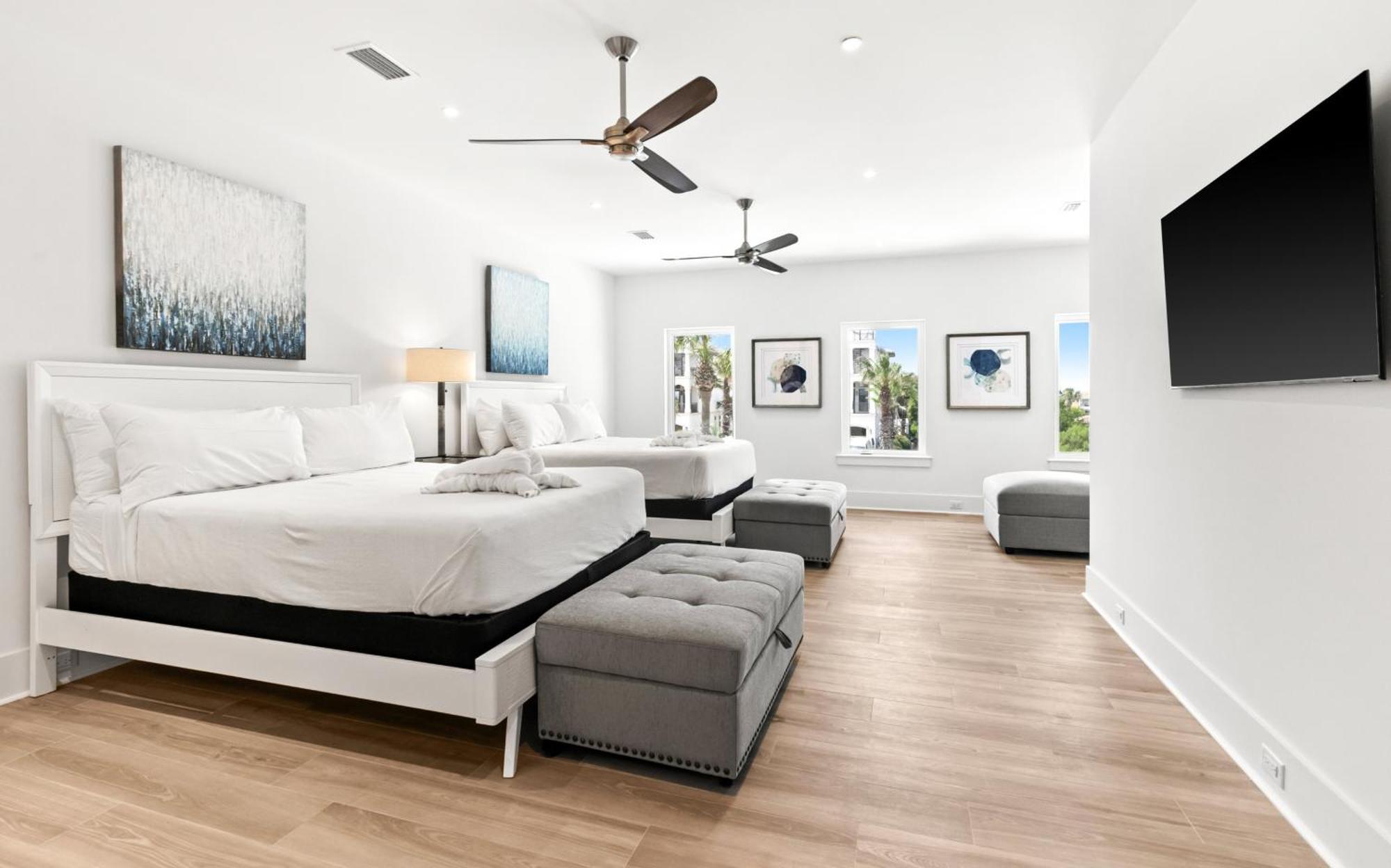 Holiday home Queen Of Crystal Shores Luxury Beachfront Retreat Destin
