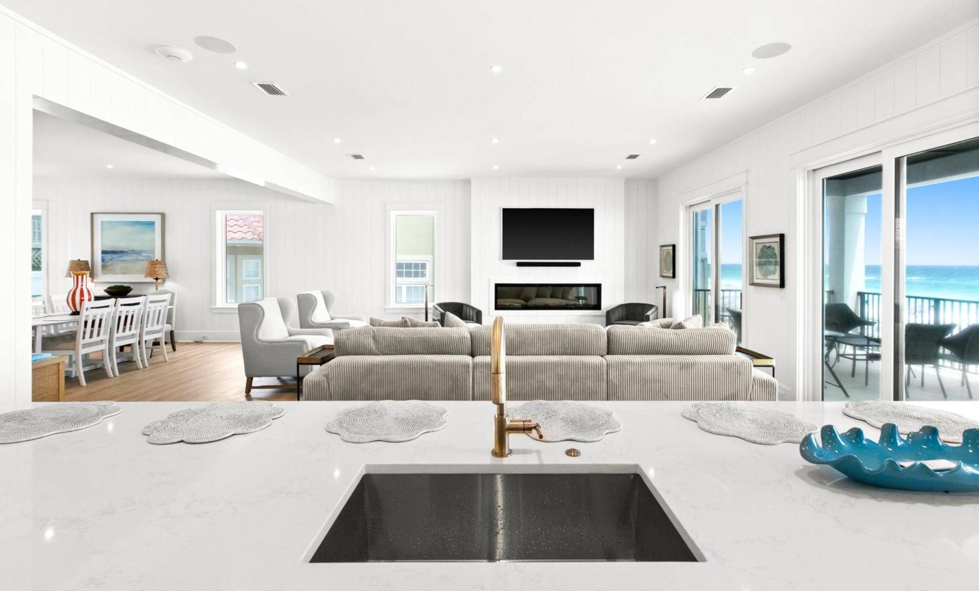 Queen Of Crystal Shores Luxury Beachfront Retreat Destin