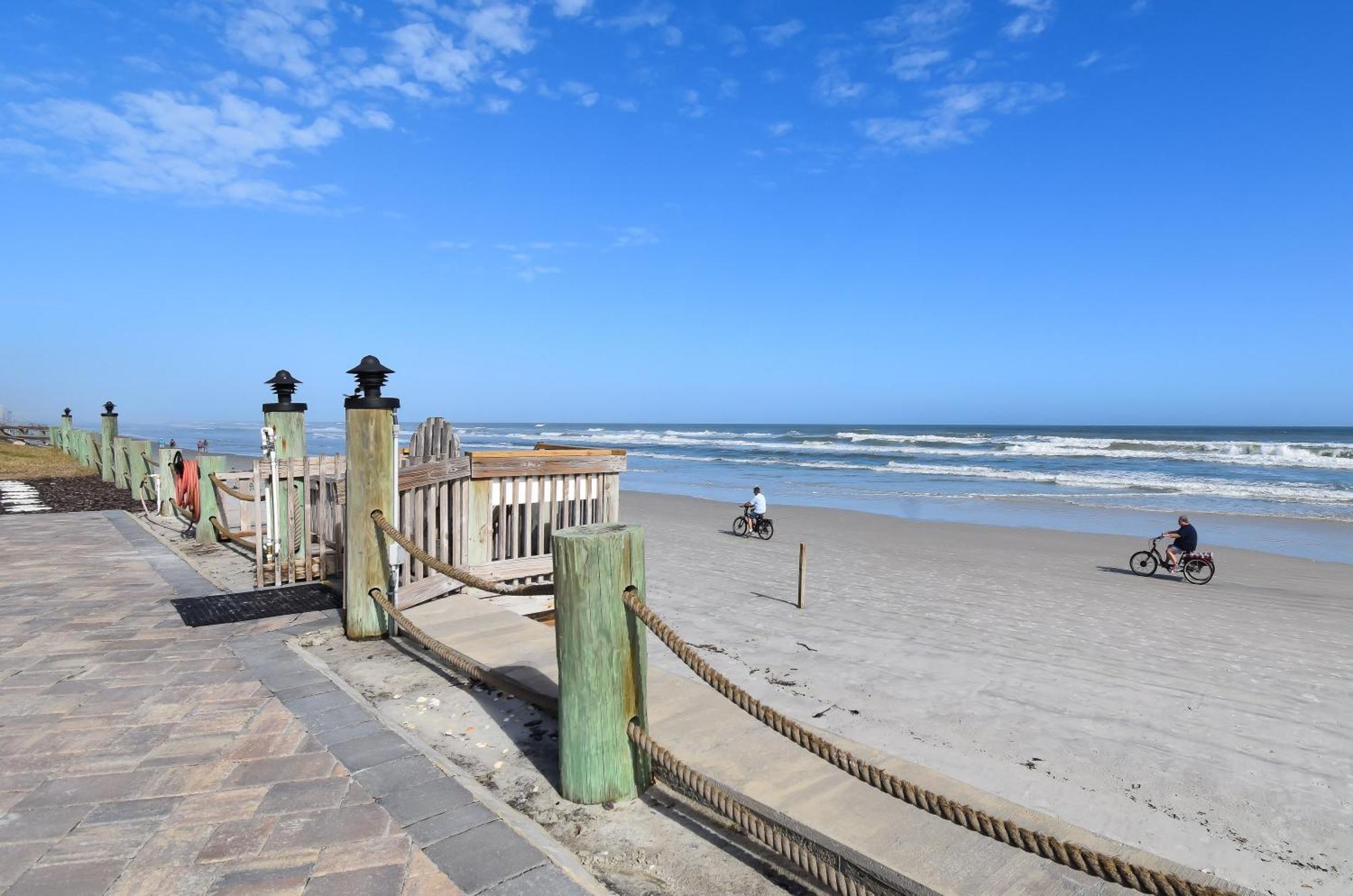 Prime Location Pool Views Oceanview Gem Chateau By The Sea 22b *