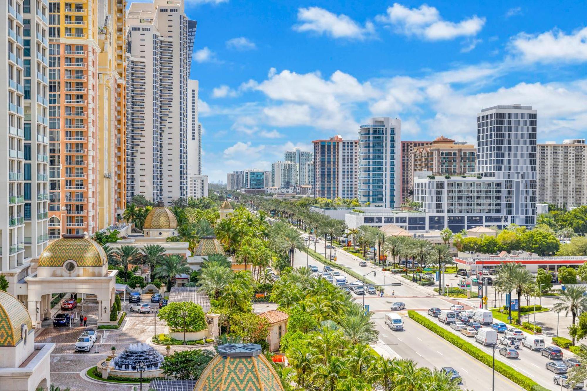 Prime Location - Luxurious Unit Within Exclusive Luxury Apartment *