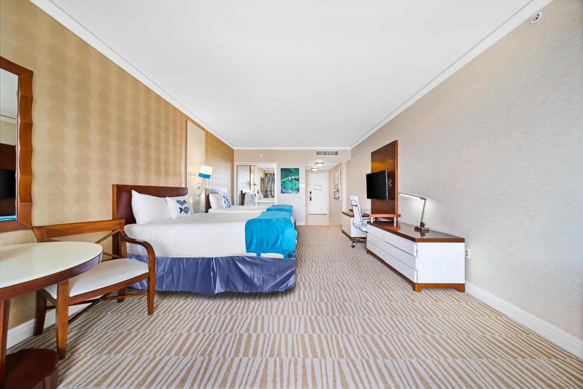 Prime Location - Luxurious Unit Within Exclusive Luxury Apartment