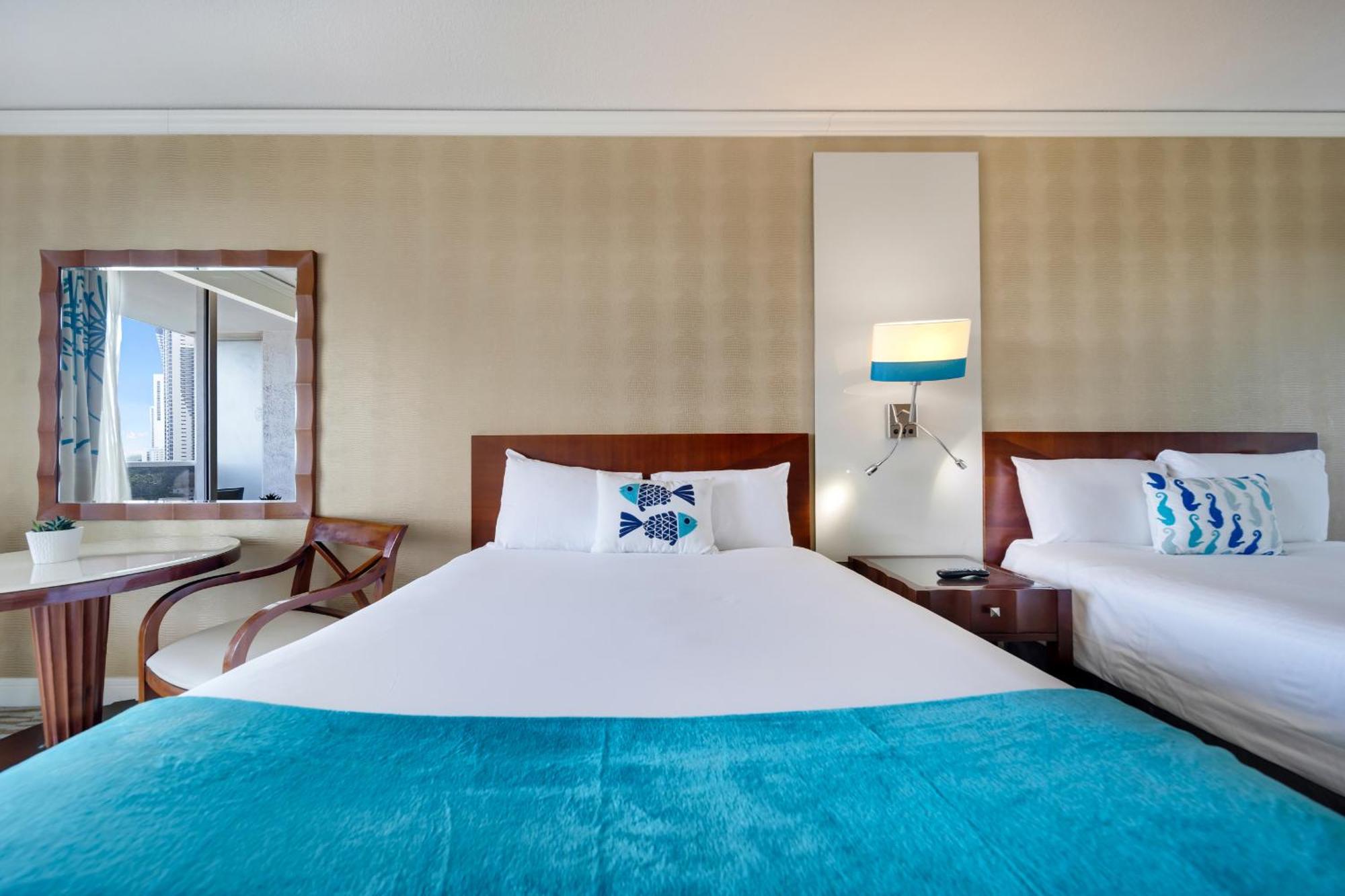 Prime Location - Luxurious Unit Within Exclusive Luxury *