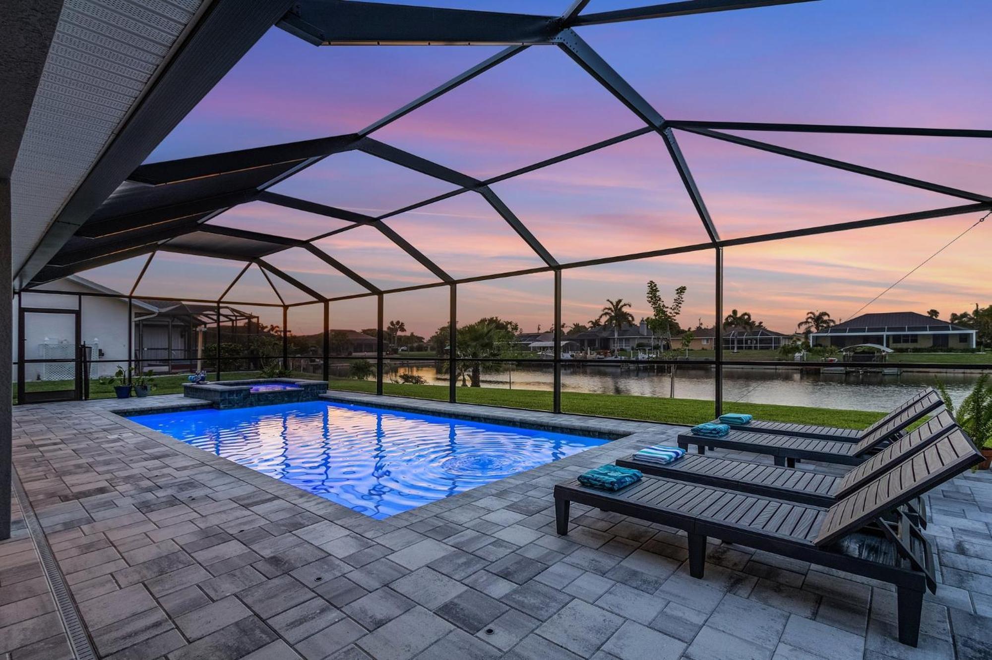 Sunrise To Sunset - Gorgeous Villa, Heated Pool And Spa, Bicycle - Del Boca Vista - Roelens