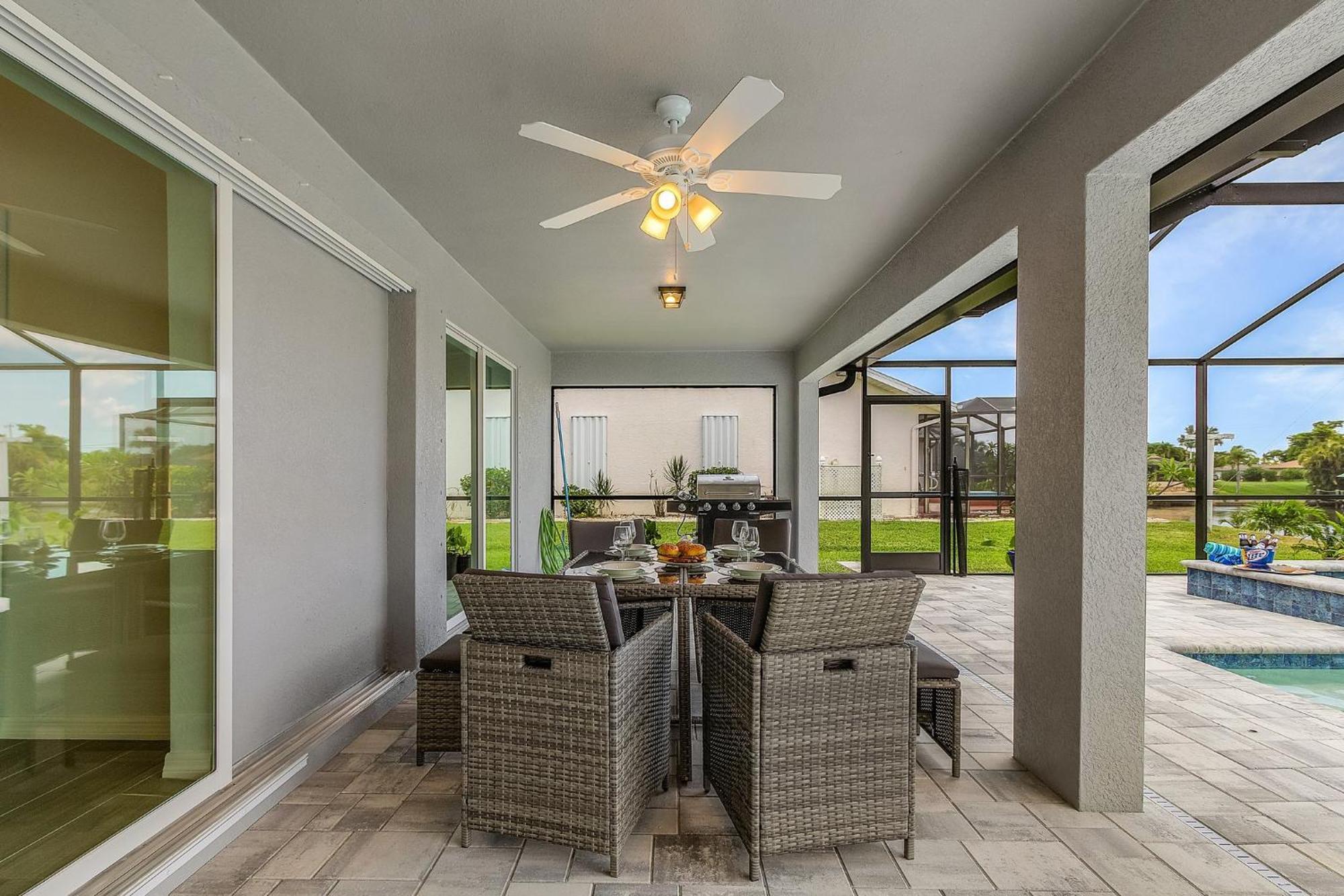 Sunrise To Sunset - Gorgeous Villa, Heated Pool And Spa, Bicycle - Del Boca Vista - Roelens * Cape Coral